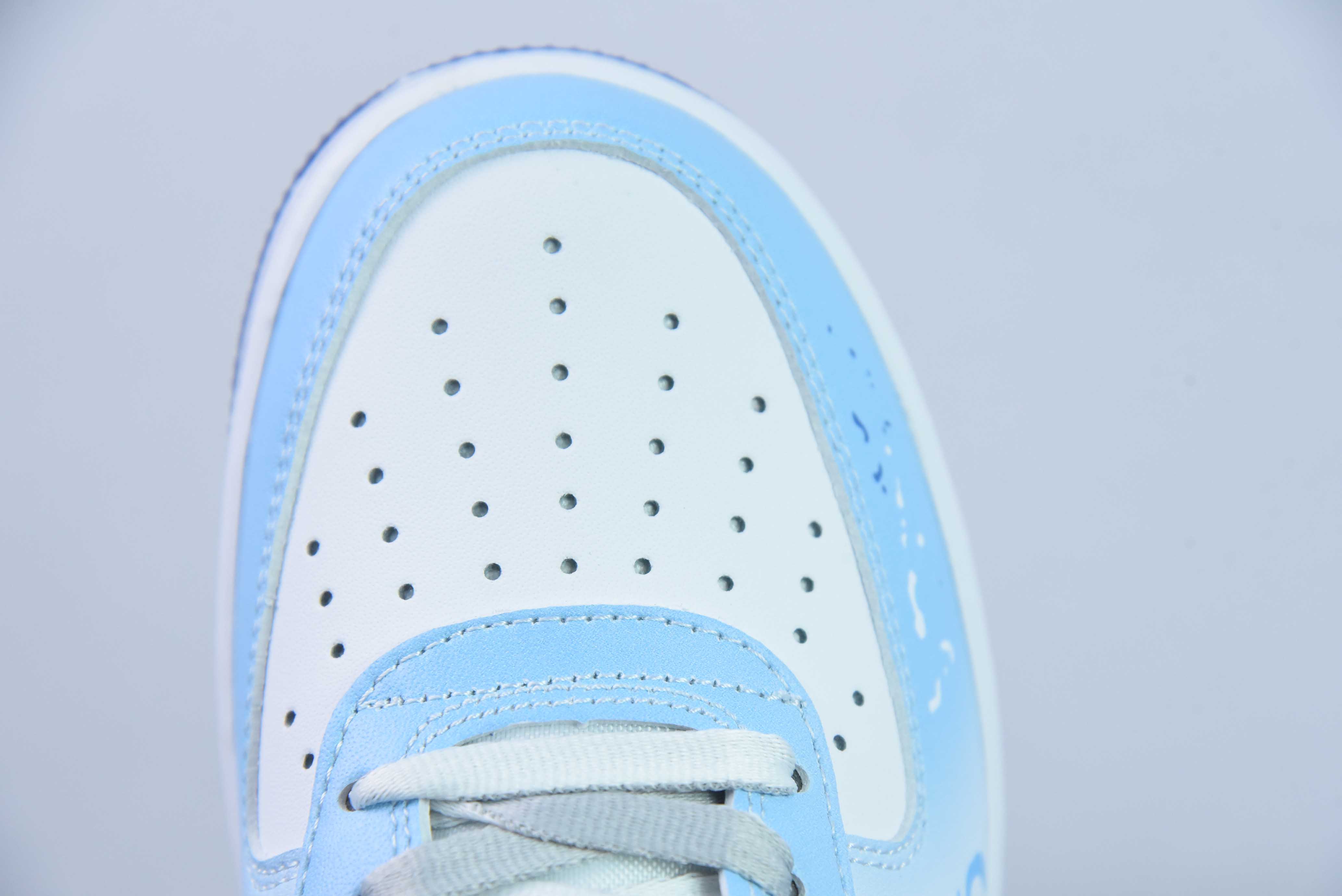 나이키 에어 포스 107 로우 링롱 포셀린 에어 포스 1 로우탑 캐주얼 슈즈 아이템 번호: DV0813-104 사이즈: 36-44 