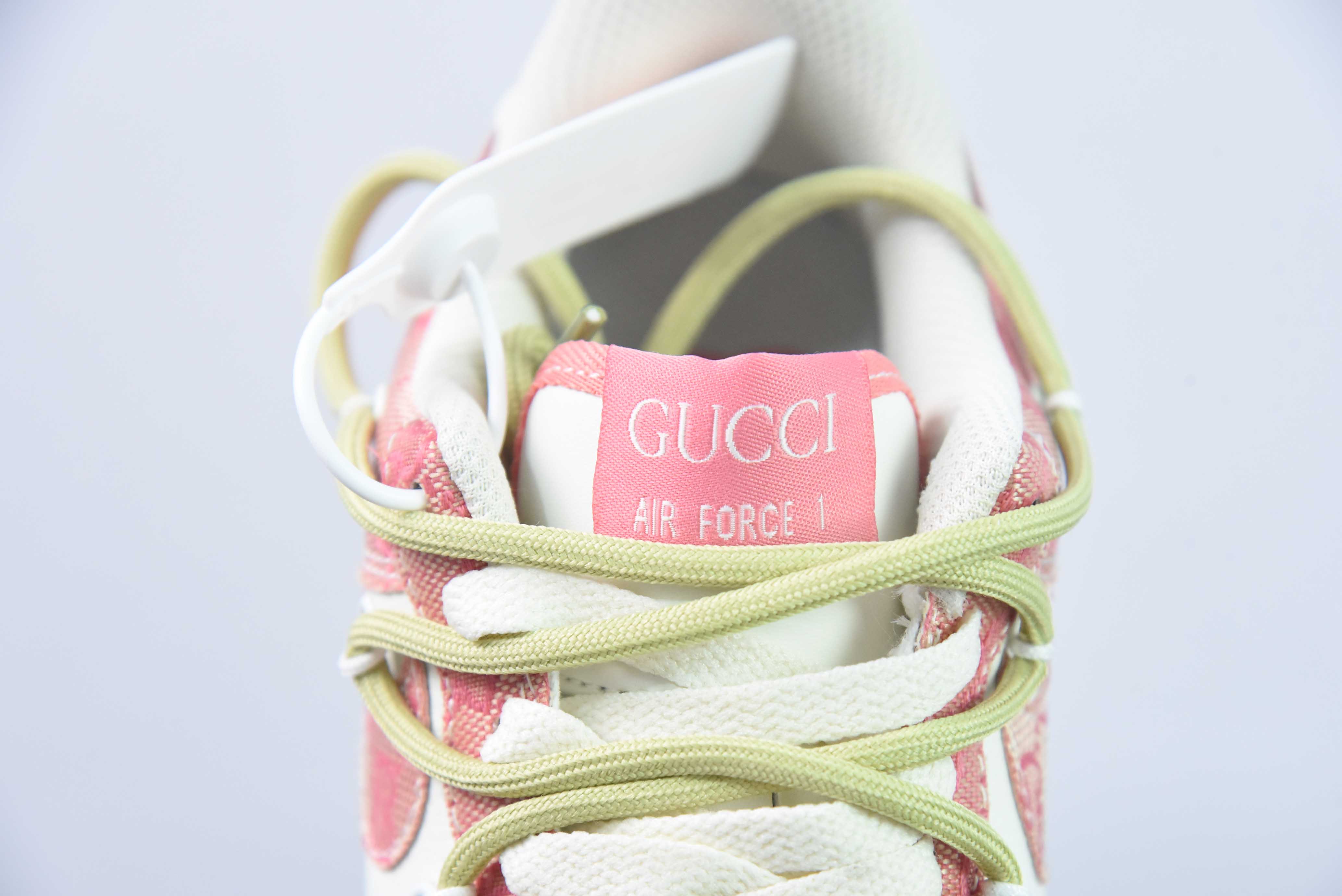 나이키 에어 포스 1 로우 에어 포스 1 로우탑 캐주얼 스니커즈 구찌 공동 브랜드 프린트 핑크 디컨스트럭티드 아이템 번호: BD7700-666 사이즈: 36-44