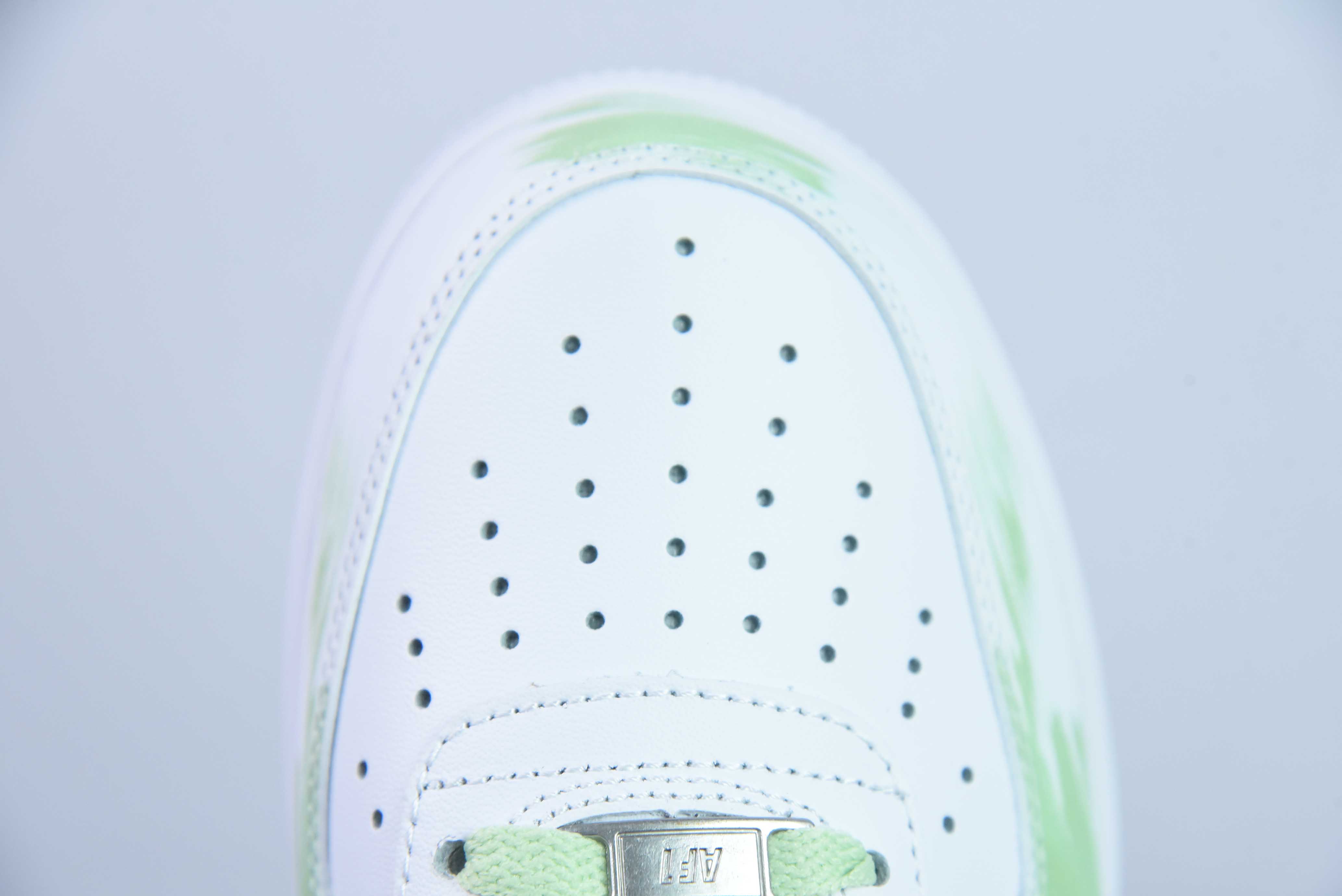 나이키 에어 포스 1 로우 07 핸드 페인팅 브로큰 트리플 훅 섀도우 화이트 그린 아이템 번호: CW2288 111 사이즈: 36-44