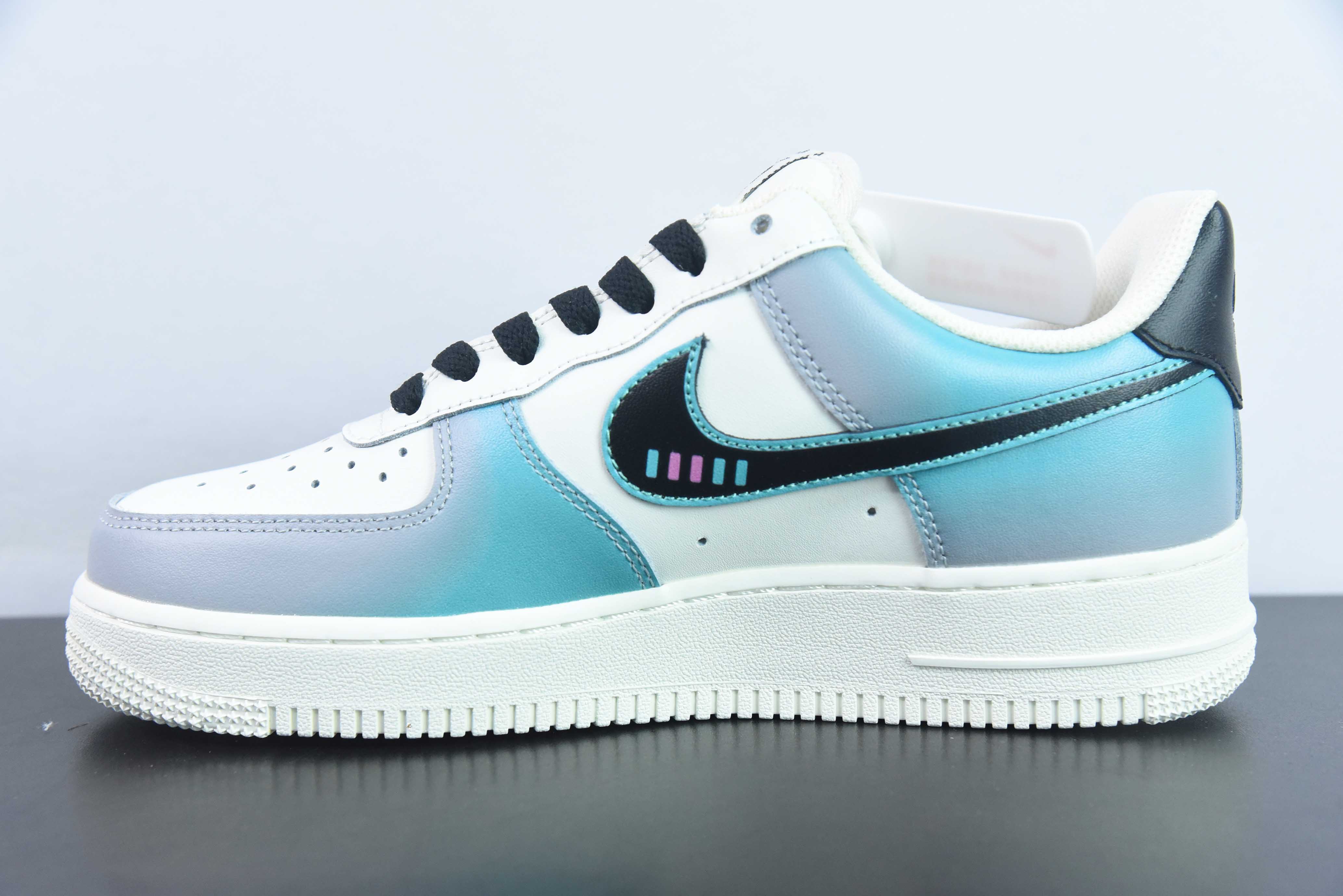 Nk 에어 포스 107 로우 게이밍 그래피티 에어 포스 원 로우탑 캐주얼 슈즈 아이템: CW2288-313 사이즈: 36-44