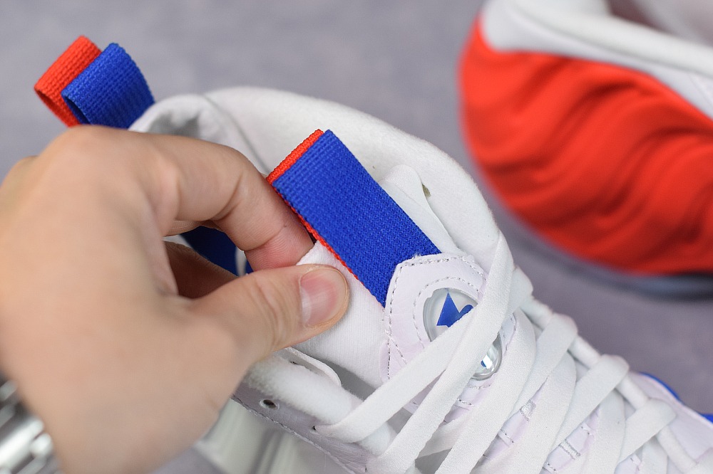 NK 에어 폼포스 프로 스프레이 폼 시리즈 / 만다린 덕 음양 미국 스프레이 품목 번호: AA3963-102 사이즈: 38.5 39 41 42 42.5 43 44 44.5 45 46