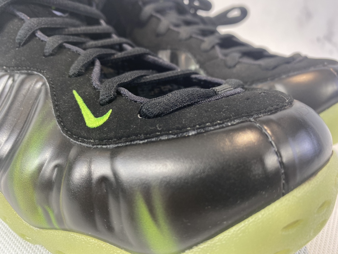 NK 나이키 스프레이 폼 통링 스프레이 품목 번호: 579771-003 사이즈: 40.5 41 42 42.5 43 44 44.5 45 46