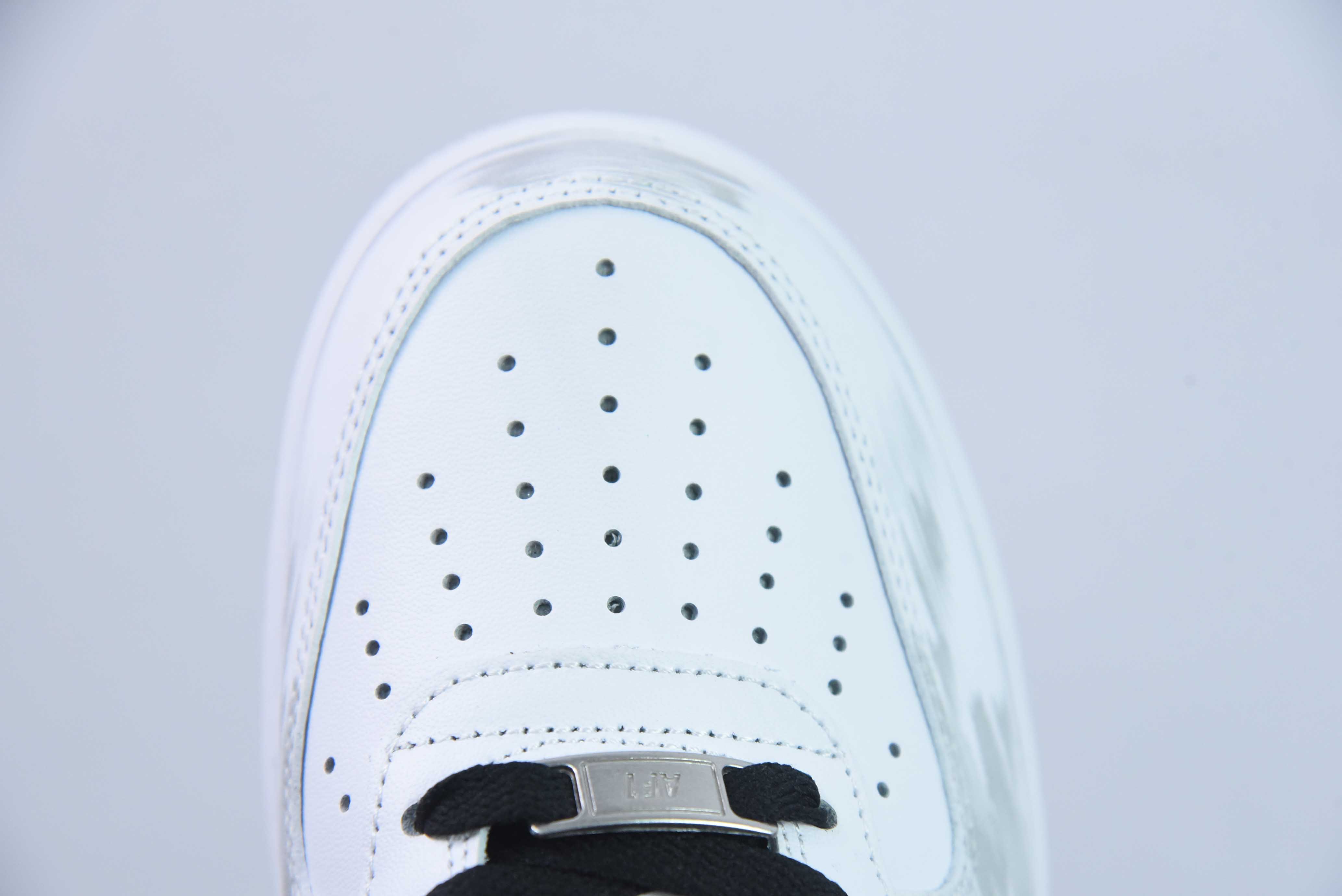 나이키 에어 포스 1 로우 07 브로큰 더블 훅 화이트 블랙 그레이 에어 포스 1 로우 탑 아이템 번호 CW2288 111 사이즈: 36-44