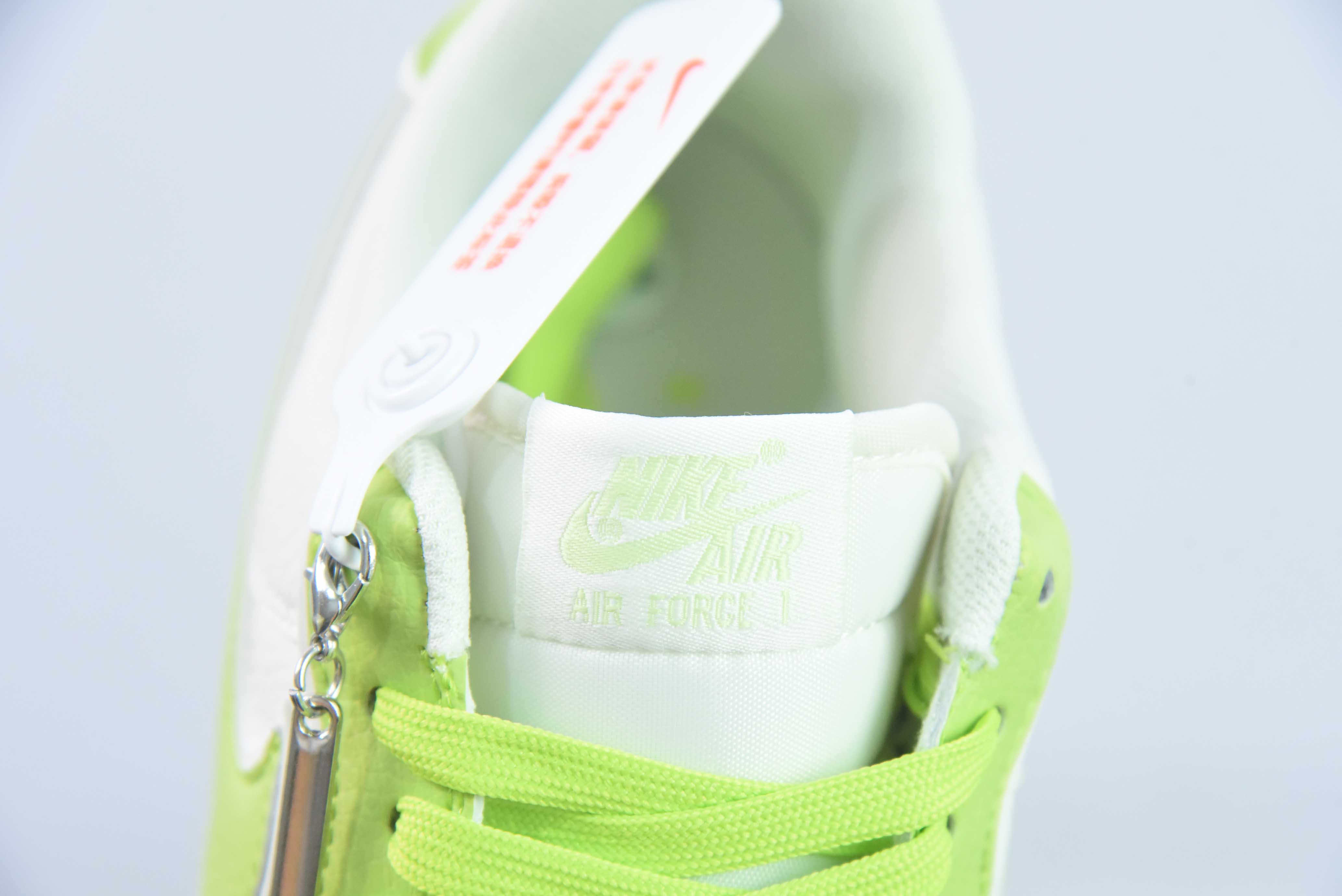 나이키 에어 포스 1 로우 40TH 베이지 그린 에어 포스 1 로우탑 캐주얼 신발 3M 리플렉티브 아이템: JF1983-557 사이즈: 36-44