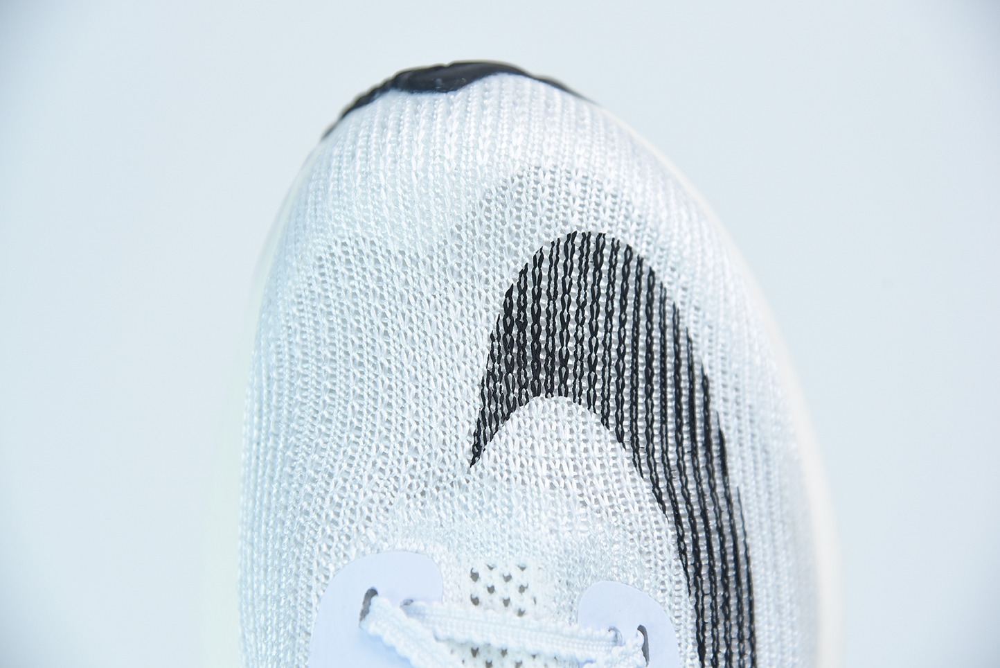 NK 에어 줌 알파플라이 NEXT% 에어 쿠션 마라톤 핑크 화이트 아이템: DD8877-100 사이즈: 36-47.5