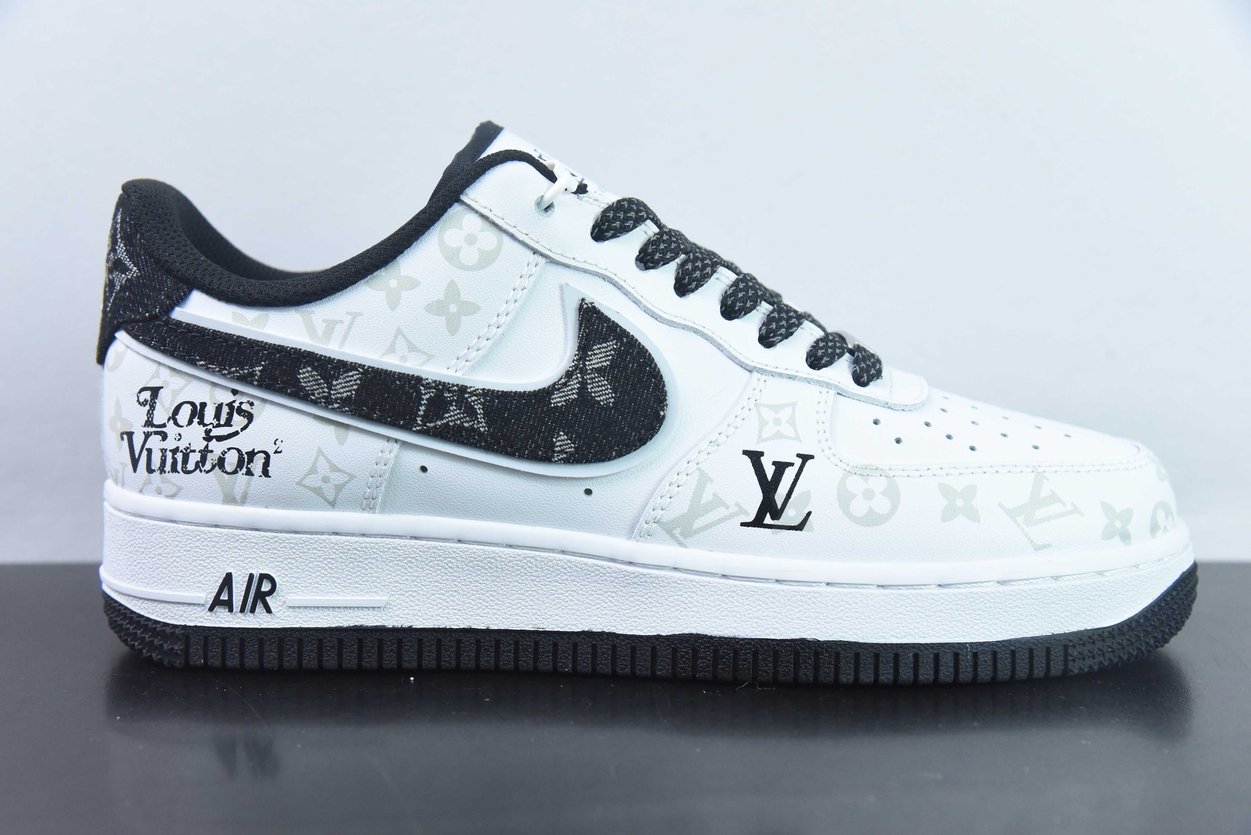 NK 에어 포스 1 07 로우 에어 포스 원 로우 탑 헌드레드 캐주얼 스니커즈 아이템 번호: CV0670-700 사이즈: 36-44