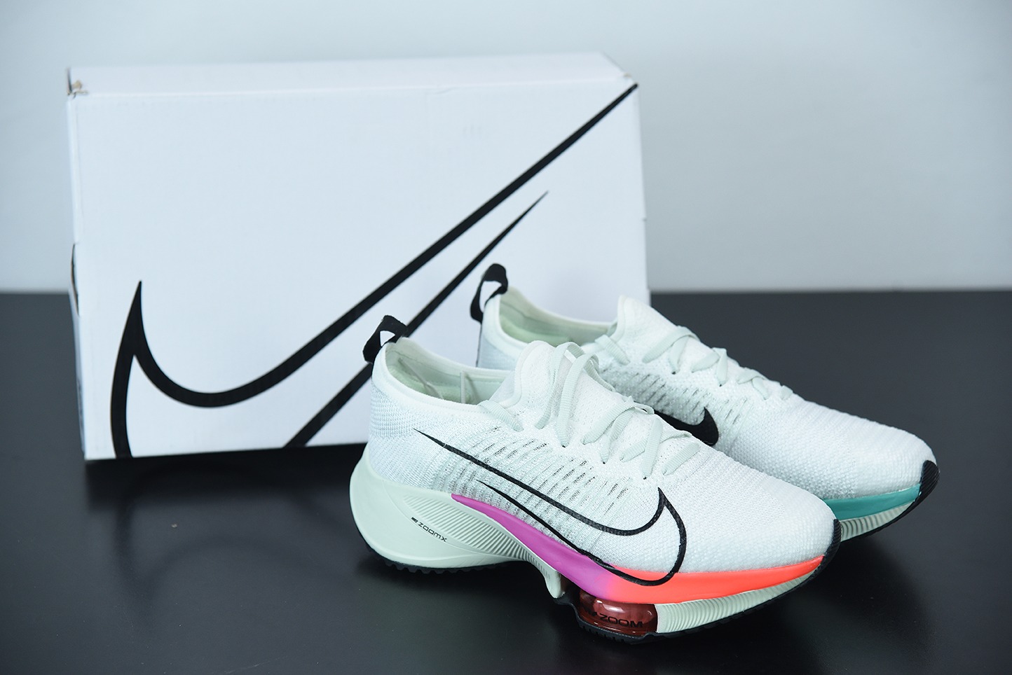 NK 에어 줌 알파플라이 NEXT% 에어 쿠션 마라톤 화이트 레인보우 아이템 번호: CI9923-100 사이즈: 36-47.5