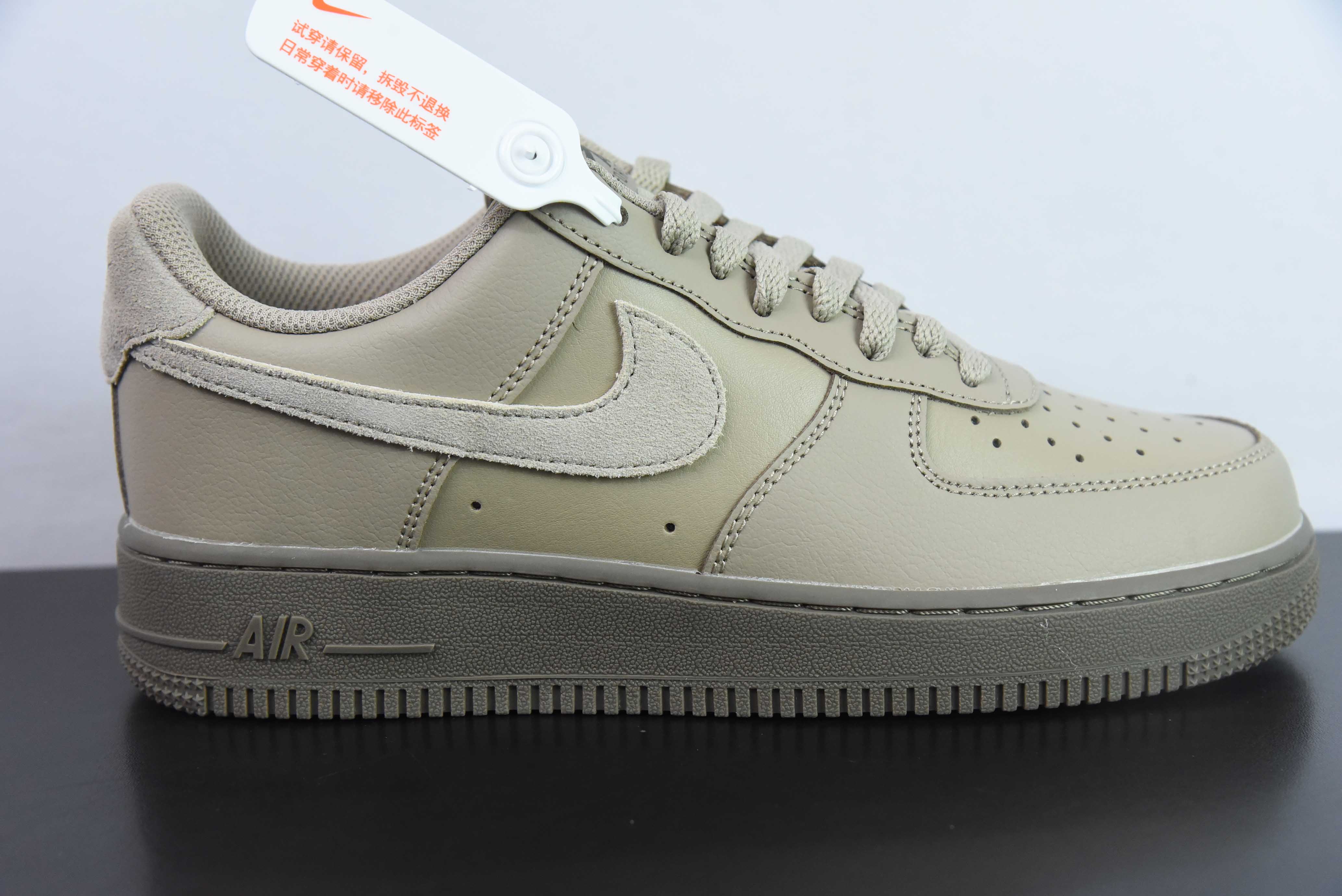 NK 에어 포스 1 07 로우 에어 포스 1 로우탑 캐주얼 트레이너 그레이 브라운 아이템 번호: HQ1176-222 사이즈: 36-44