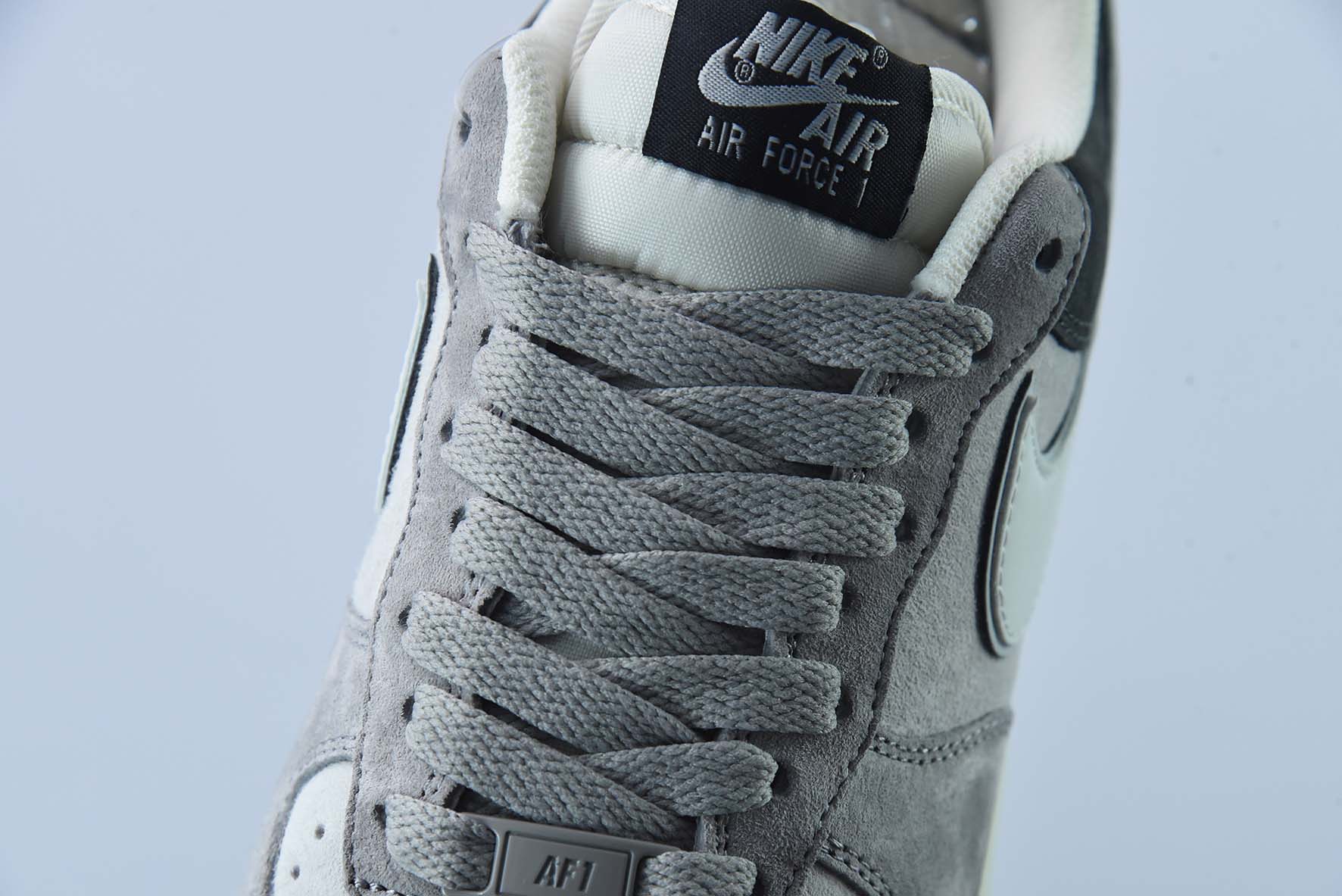 Nk 에어 포스 1 07 로우 화이트 그레이 패치워크 스웨이드 컬러 에어 포스 원 로우 탑 캐주얼 스니커즈 DW0831-896 사이즈: 36-44