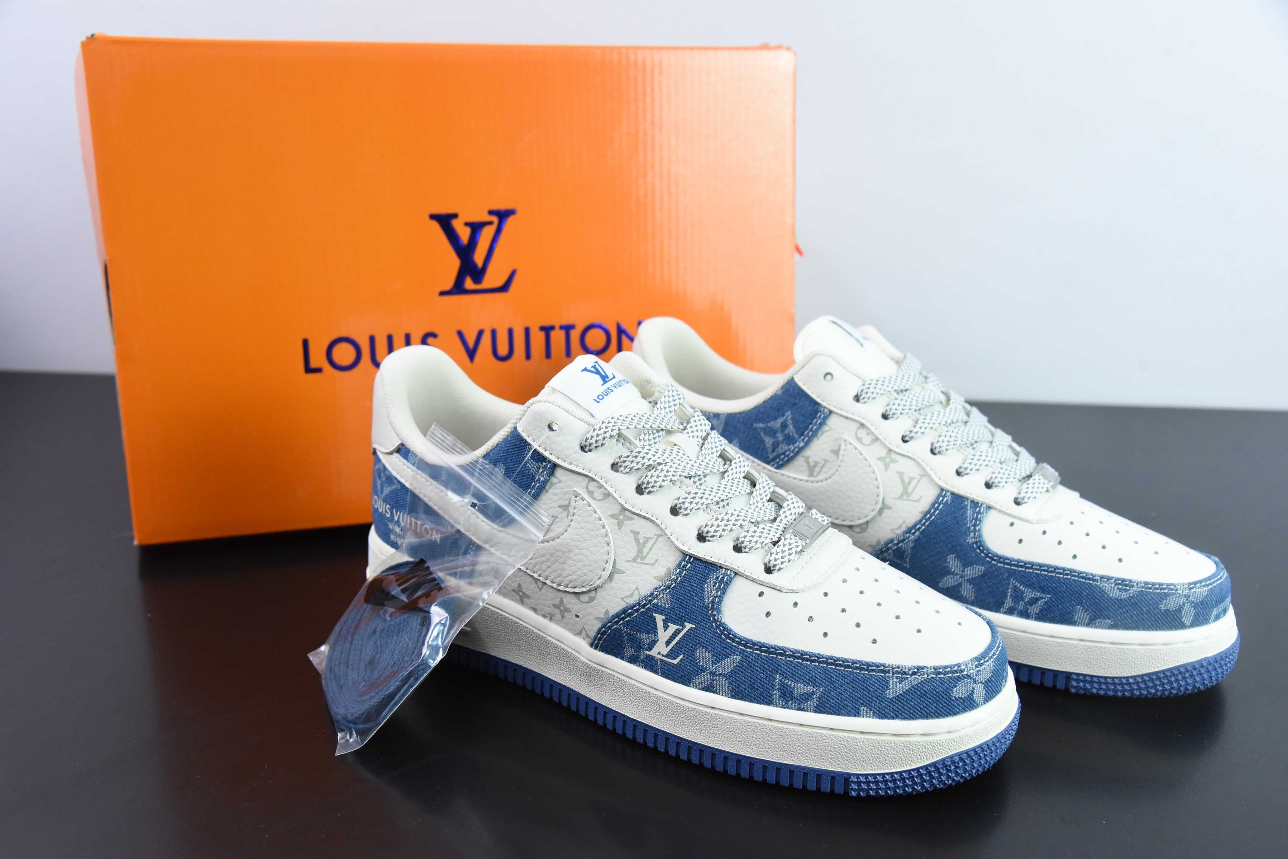 나이키 에어 포스 1 AF1 에어 포스 1 로우탑 화이트/블루 데님 LV 프린트 아이템 번호: 36-44