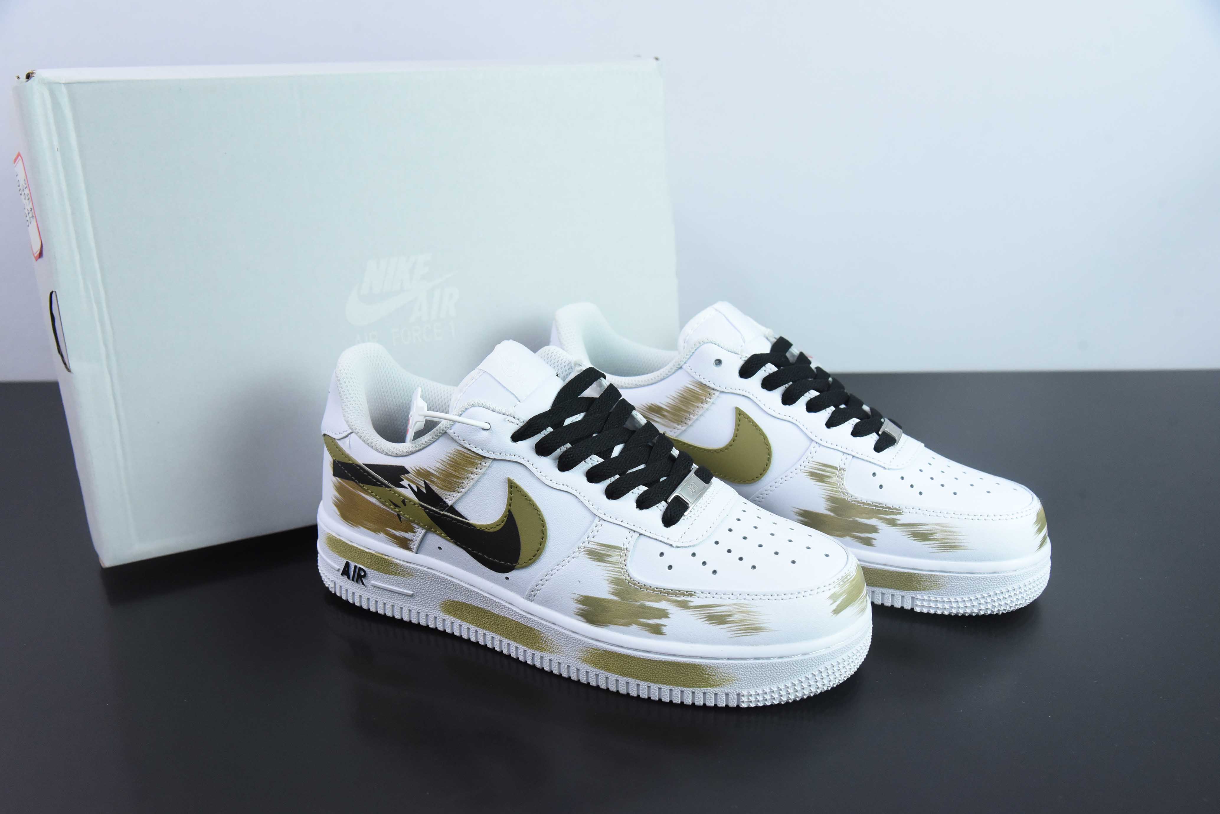 NK 에어 포스 1 로우 07 에어 포스 클래식 퓨어 화이트 로우 탑 깨진 더블 후크 그래피티 블랙과 그린 아이템 번호: CW2288 111 사이즈: 36-44