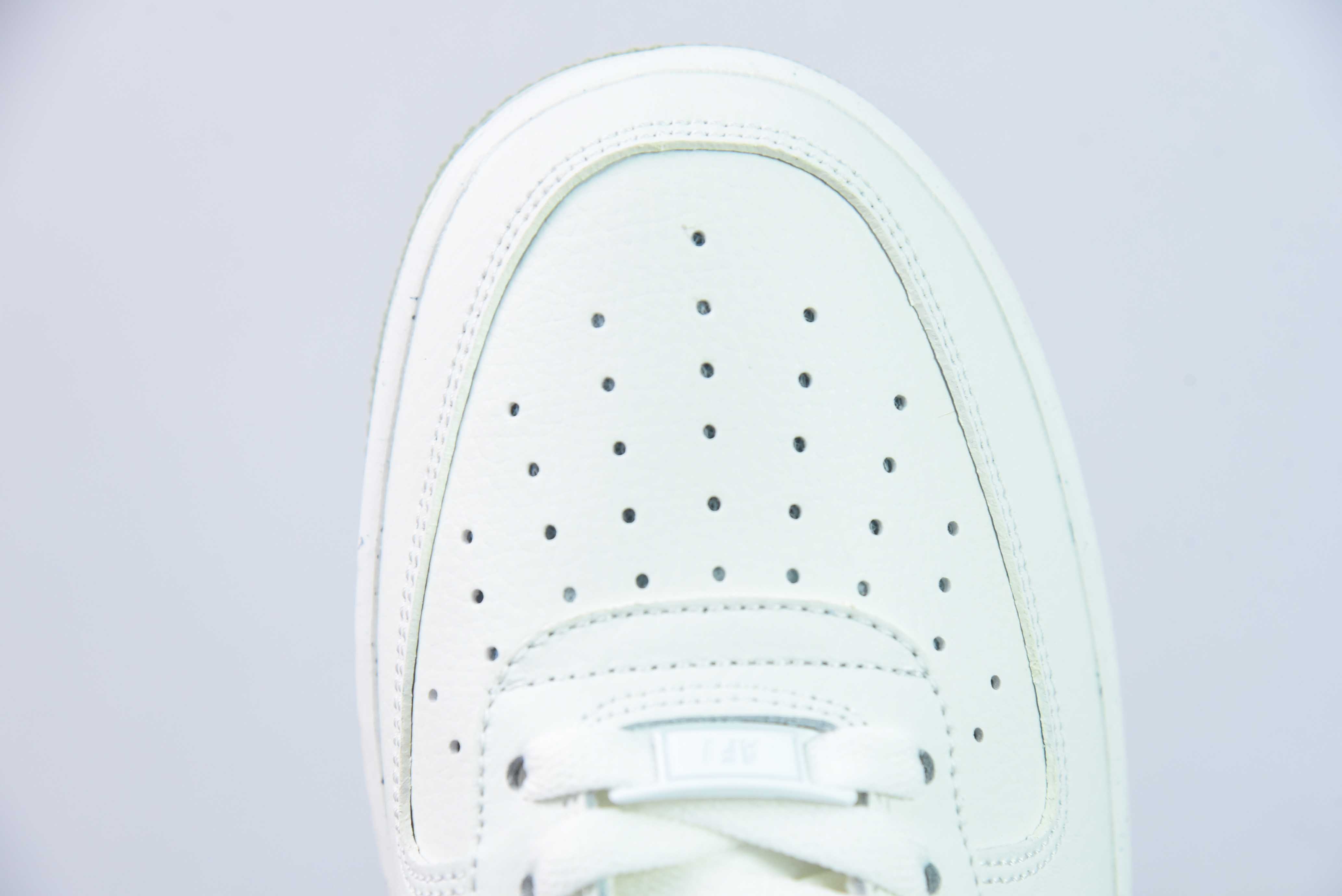 Nk 에어 포스 107 로우 베이지 화이트 그린 에어 포스 원 로우 탑 캐주얼 보드 슈즈 아이템 번호: DV3808-106 사이즈: 36-44