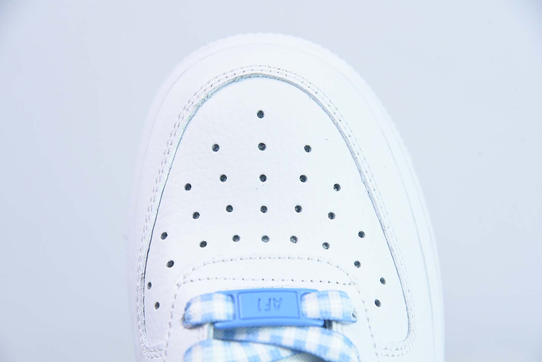 NK 에어 포스 107 로우 타탄 에어 포스 1 로우탑 캐주얼 보드숏 아이템: DZ2784-100 사이즈: 35.5-44