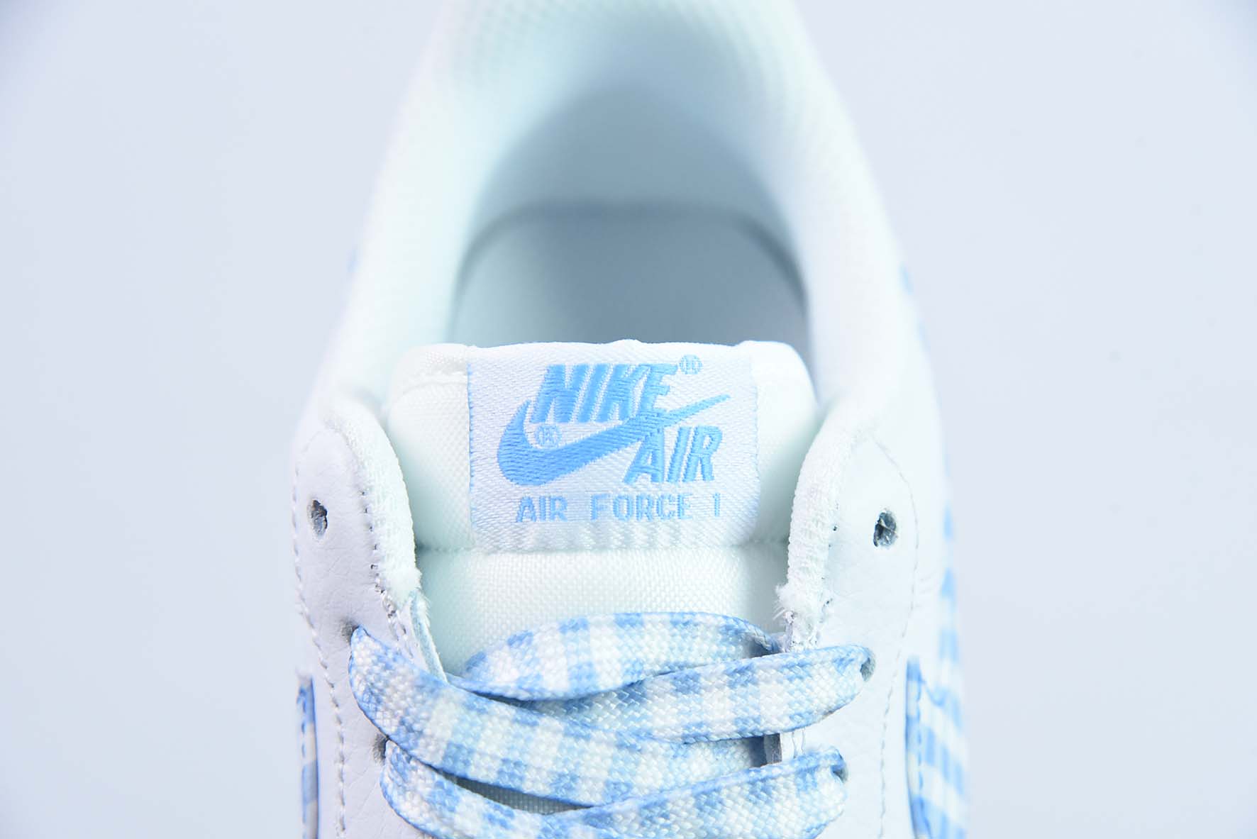 NK 에어 포스 107 로우 타탄 에어 포스 1 로우탑 캐주얼 보드숏 아이템: DZ2784-100 사이즈: 35.5-44