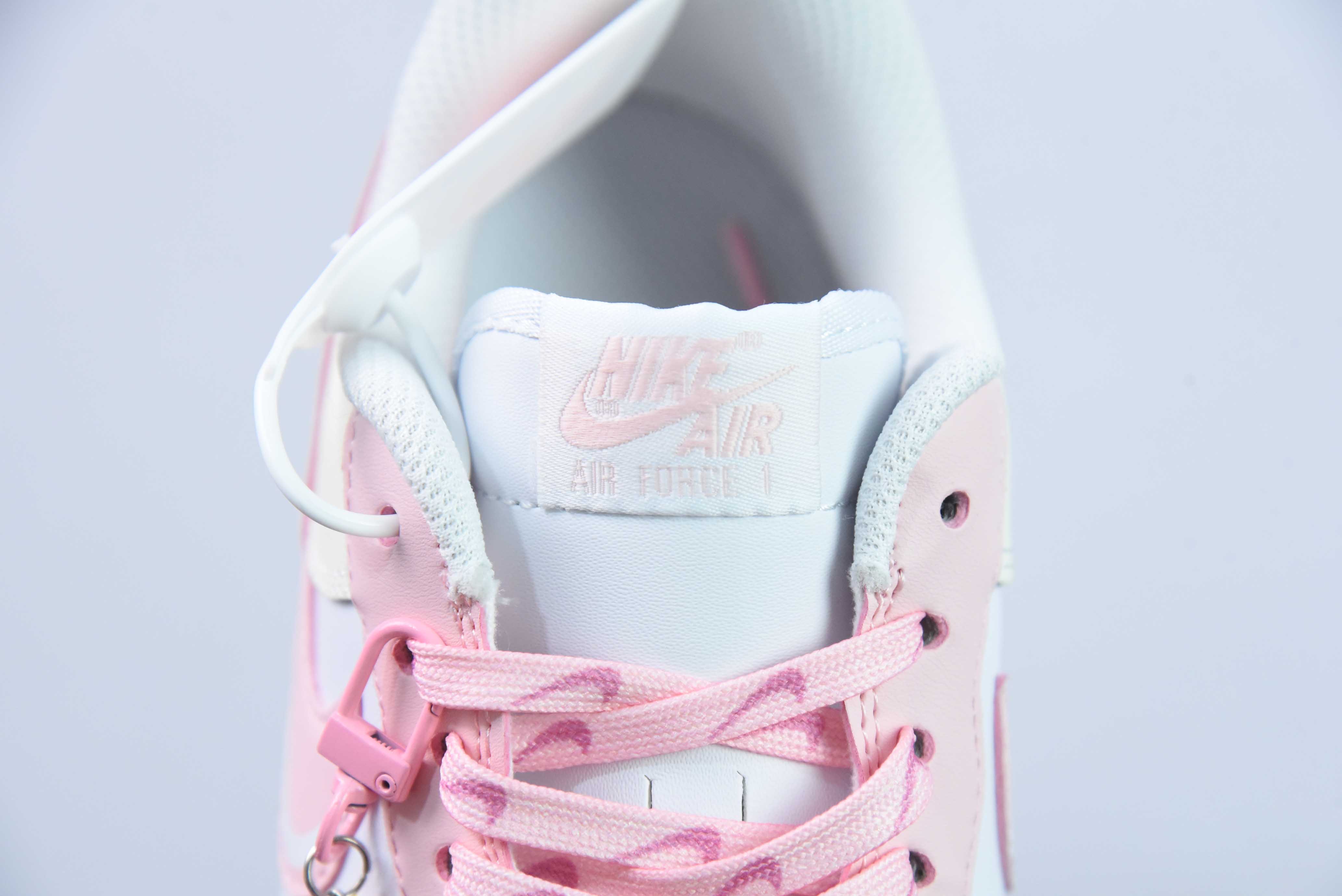 나이키 에어 포스 107 로우 마카롱 소스 에어 포스 1 로우 탑 캐주얼 신발 아이템: DV2920-123 사이즈: 36-44