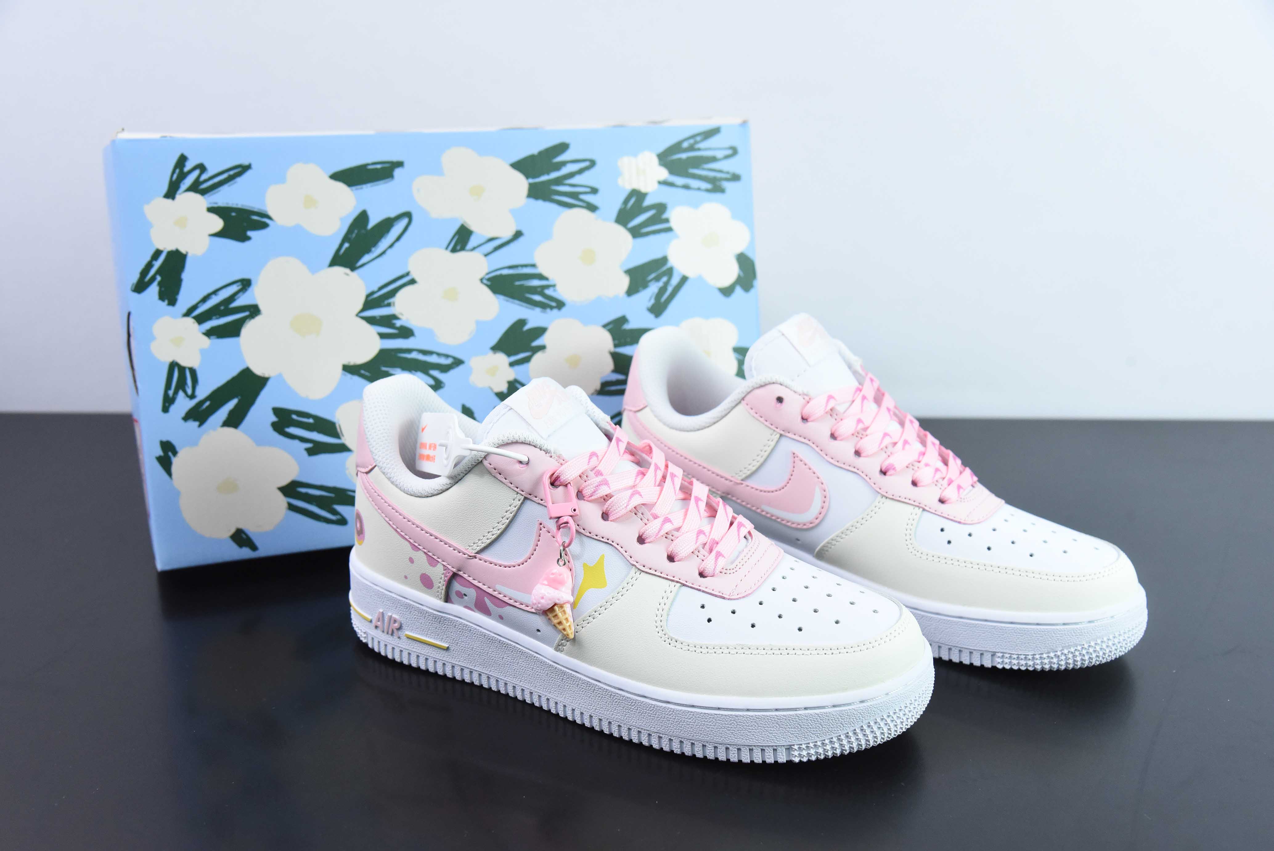 나이키 에어 포스 107 로우 마카롱 소스 에어 포스 1 로우 탑 캐주얼 신발 아이템: DV2920-123 사이즈: 36-44
