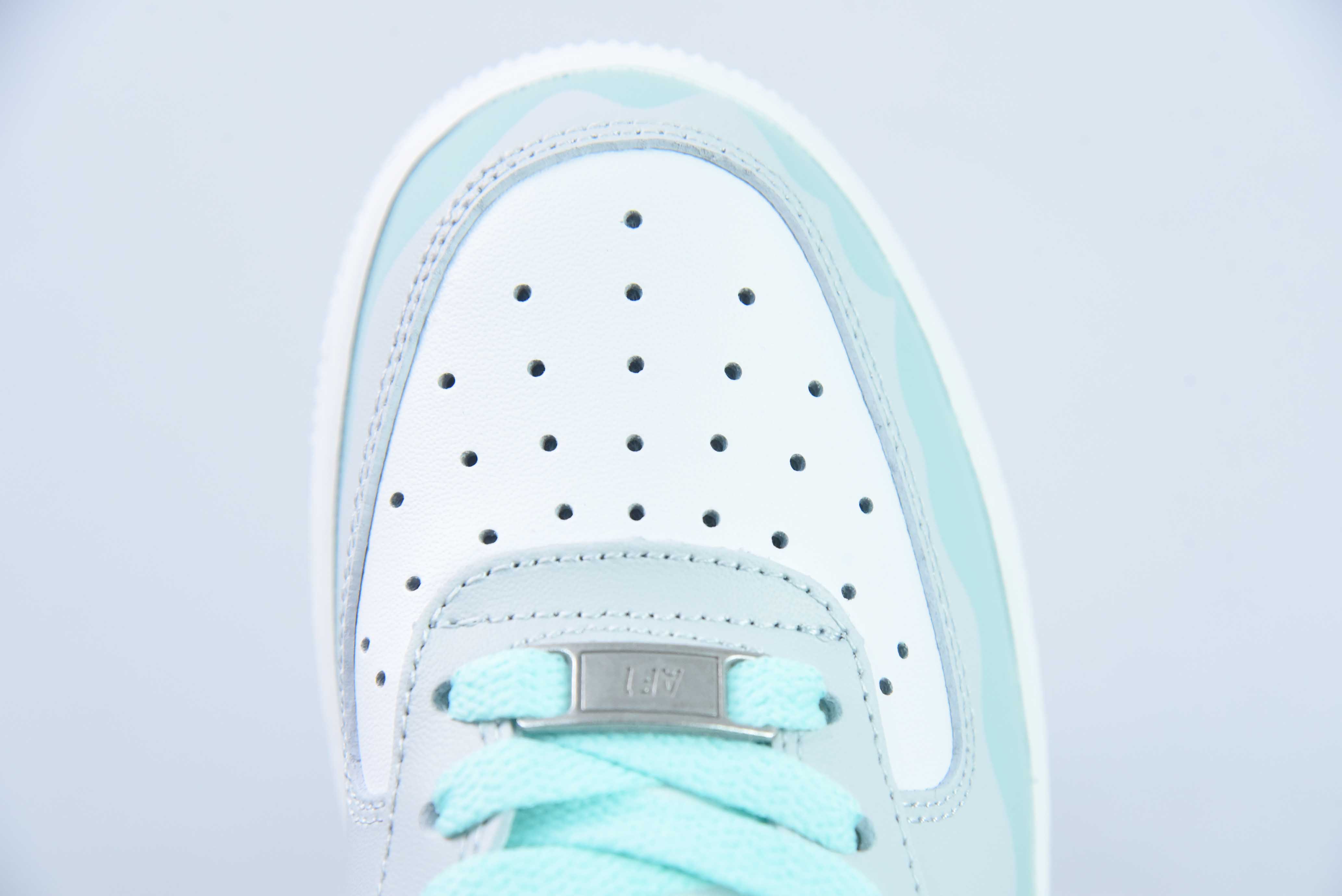 나이키 에어 포스 1 AF1 에어 포스 1/로우탑 화이트 블루 커스텀 아이템 번호: DH2920-111 사이즈: 36-44