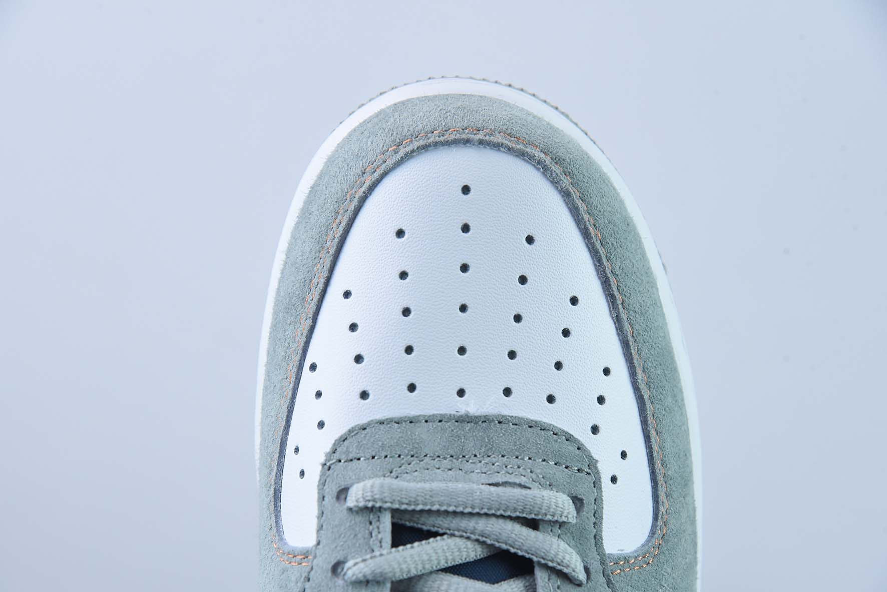 나이키 에어 포스 1 미드 그레이 블루 오렌지 스웨이드 에어 포스 1 미드 탑 캐주얼 보드 슈즈 수입 스웨이드 3M 리플렉티브 품목 번호: CQ5059-203 사이즈: 36-44