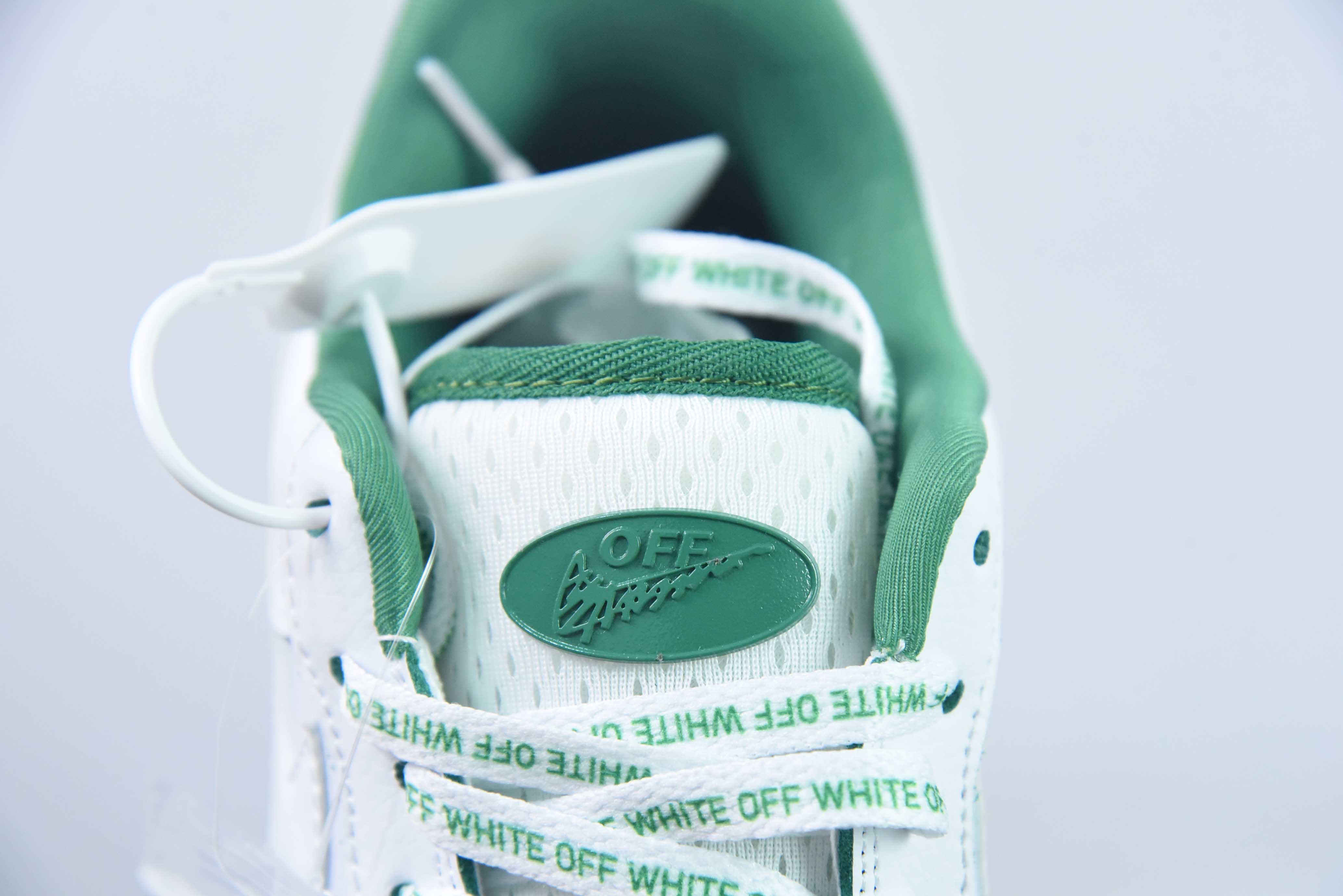 나이키 에어 포스 1 로우 07 x 오프 화이트 공동 브랜드 화이트 그린 아이템: 771 사이즈: 36-44