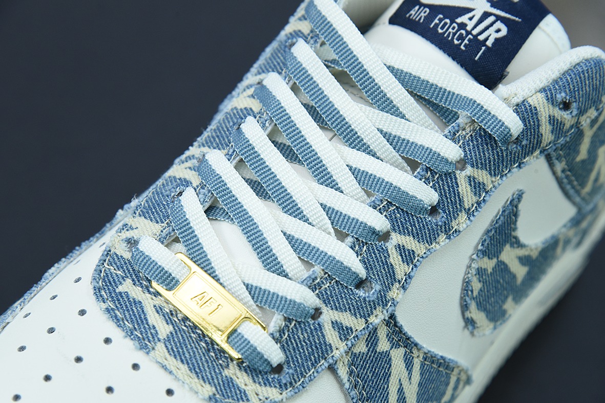 나이키 에어 포스 1 로우 MLB 뉴욕 양키스 프린트 워싱 데님 에어 포스 1 로우 탑 아이템 번호: CW1888-602 사이즈: 36-44