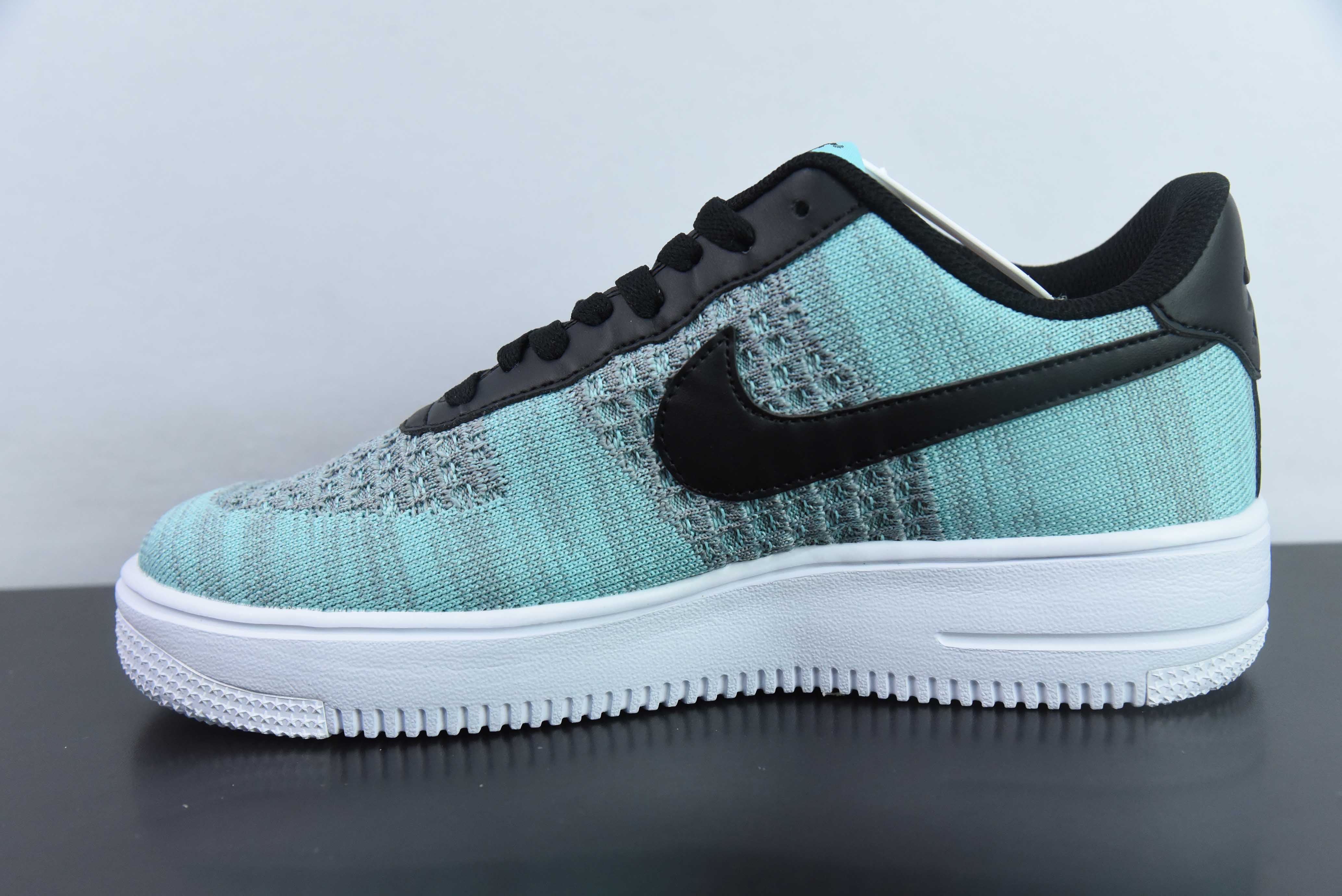 나이키 에어 포스 1 로우 2.0 문 블랙 플라이와이어 에어 포스 1 로우 탑 캐주얼 슈즈 아이템 번호: CI0051-600 사이즈: 36-44