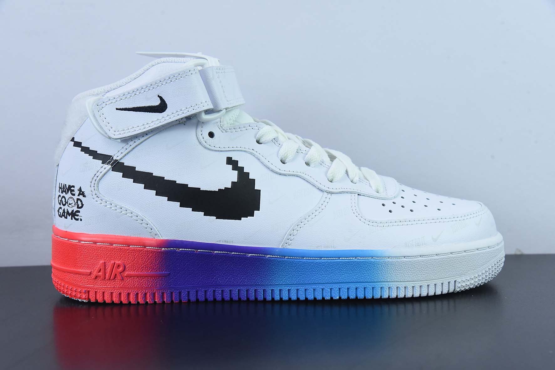 나이키 에어 포스 107 미드 해브 어 굿 게임 공동 브랜드 비디오 게임 리그 오브 레전드 스킨 야광 미드뱅 캐주얼 보드숏 DC3280-101 사이즈: 36-44