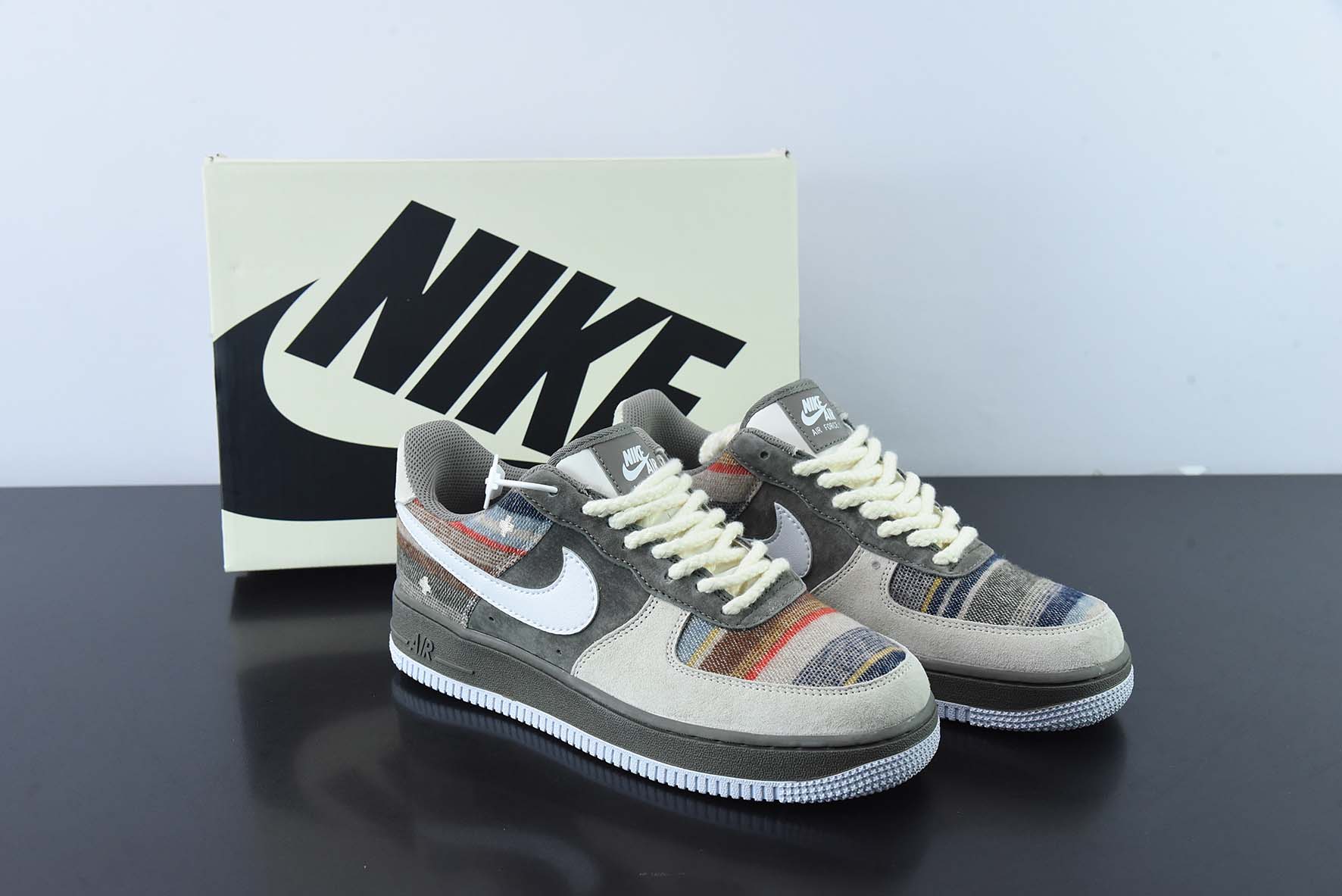 나이키 에어 포스 107 로우 카디건 카디건 에어 포스 원 로우탑 캐주얼 보드숏 아이템: CW1188-222 사이즈: 36-44