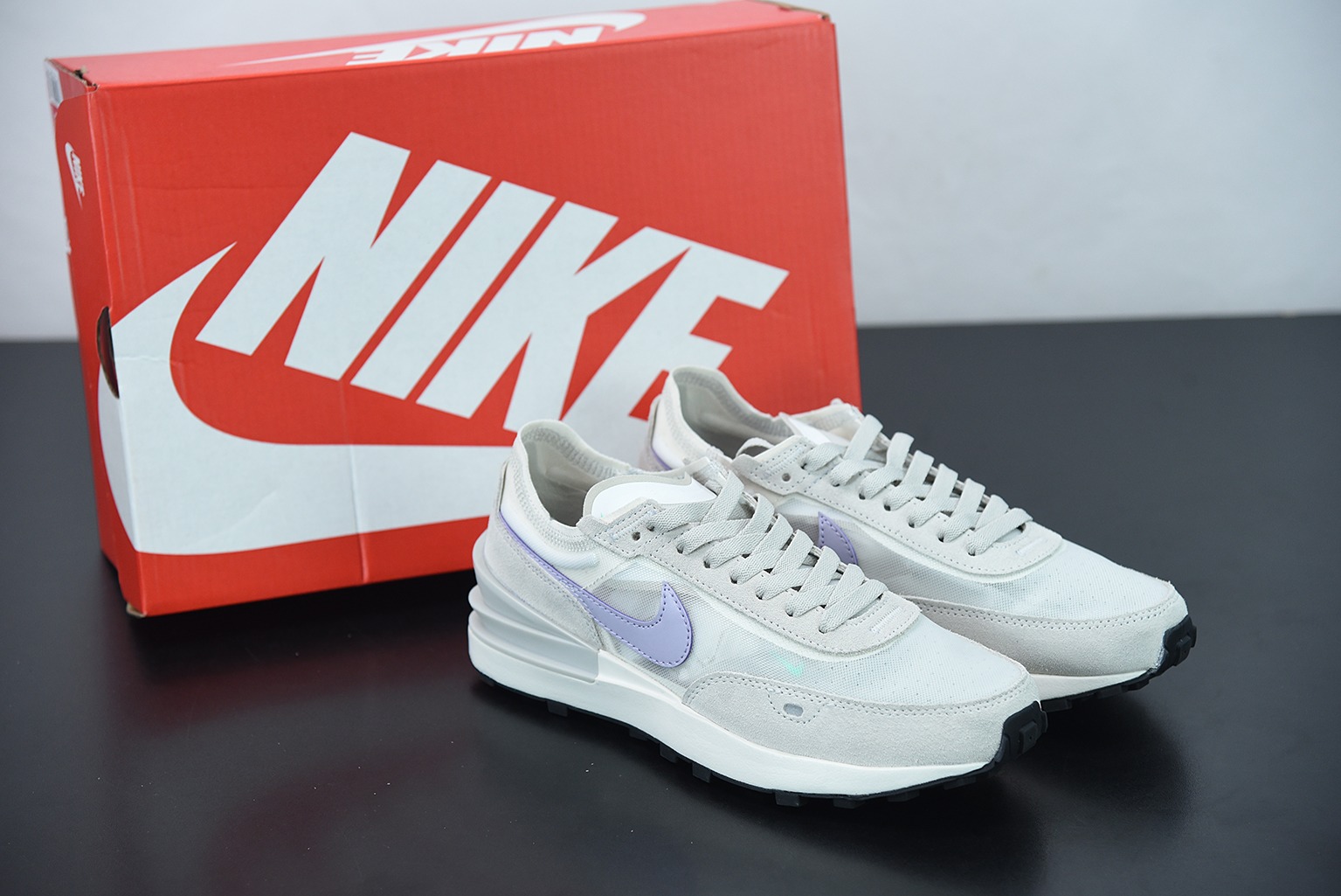 와플 제너레이션 레트로 조깅화 베이지 퍼플 아이템: DC2533-101 사이즈: 36-44