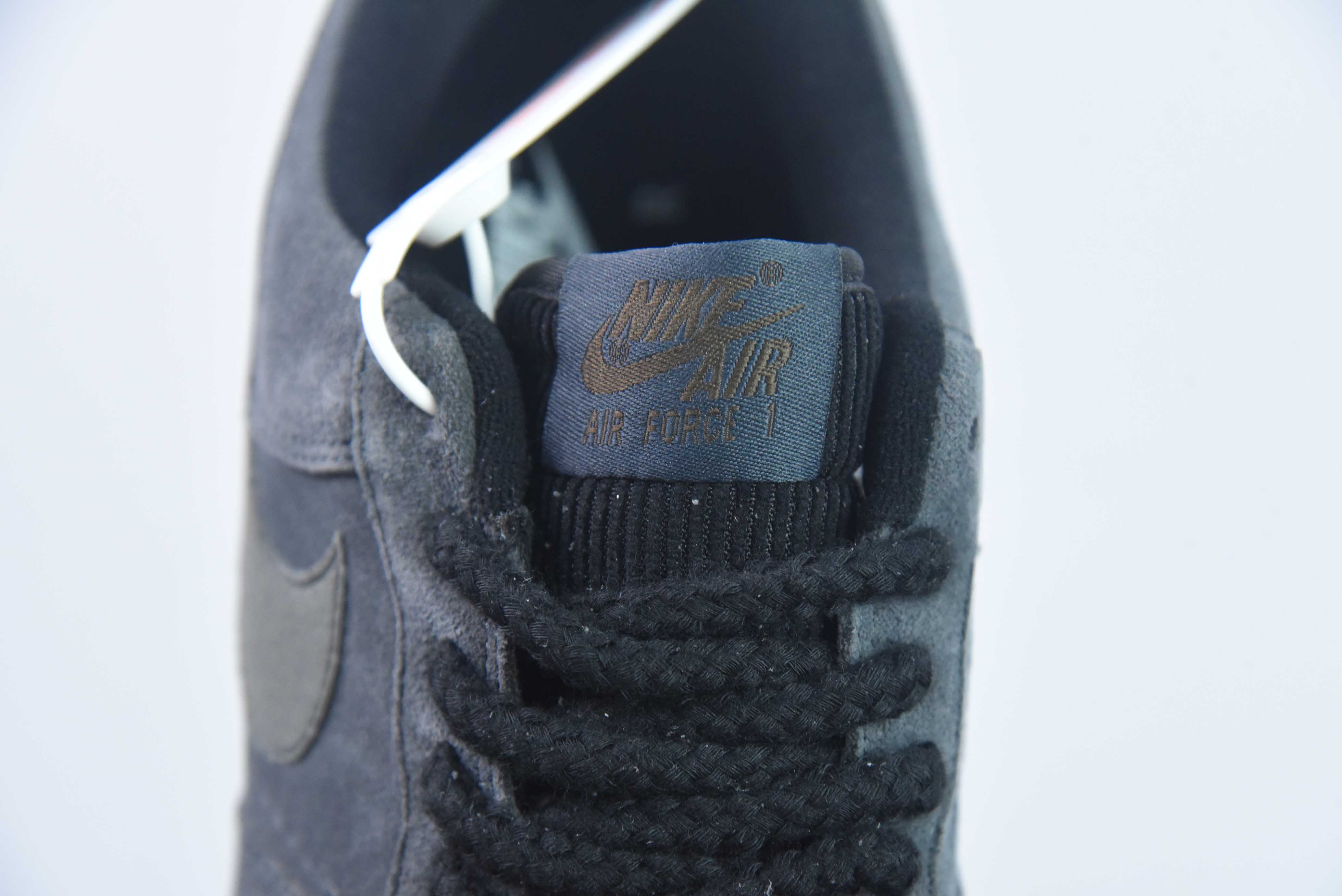 나이키 에어 포스 107 로우 에어 포스 1 로우 캐주얼 슈즈 카본 그레이 아이템 번호: DO6730-001 사이즈: 36-44