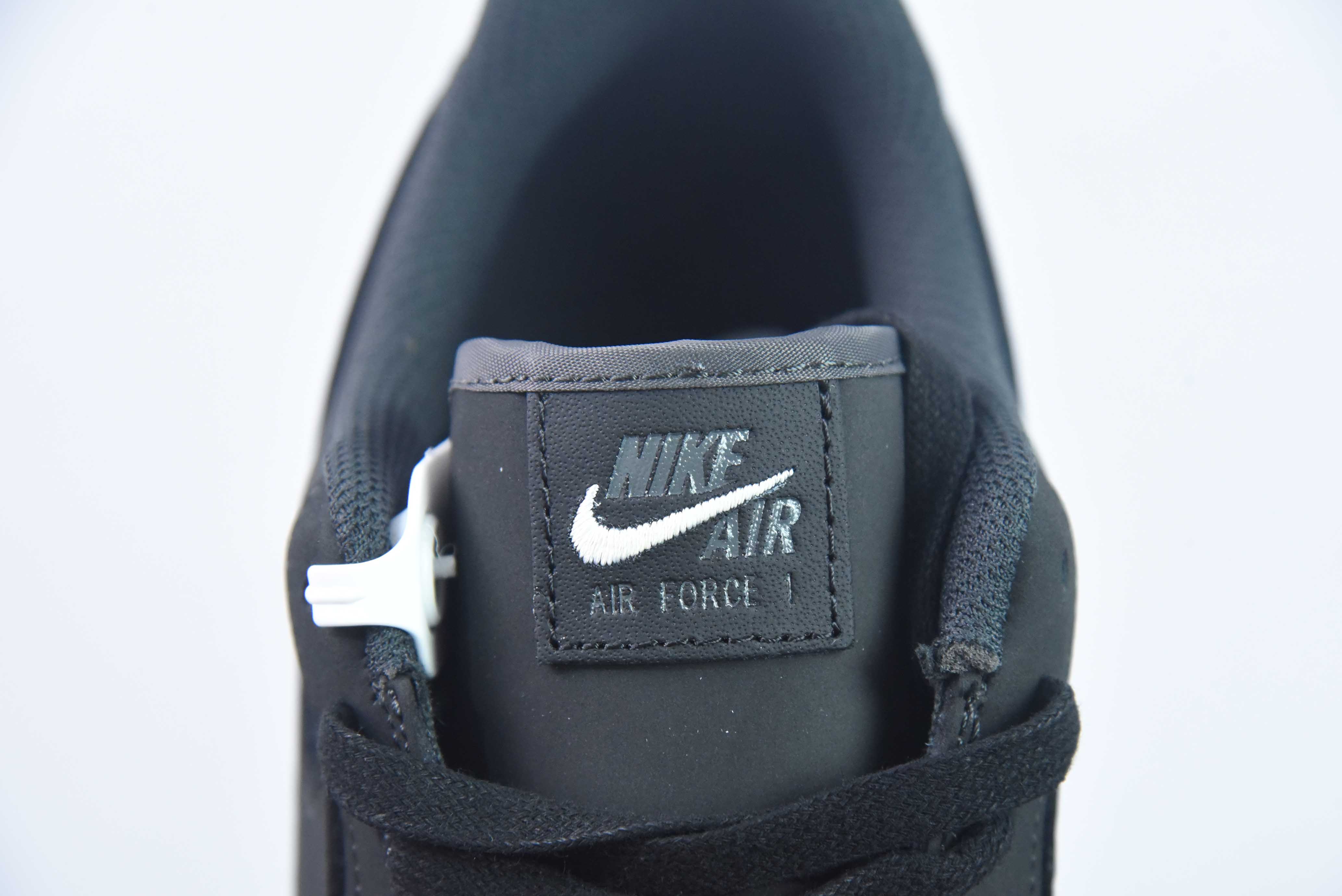 나이키 에어 포스 1 로우 블랙 스웨이드 에어 포스 1 로우 탑 운동 캐주얼 보드 슈즈 아이템 번호: DQ8571-001 사이즈: 36-44