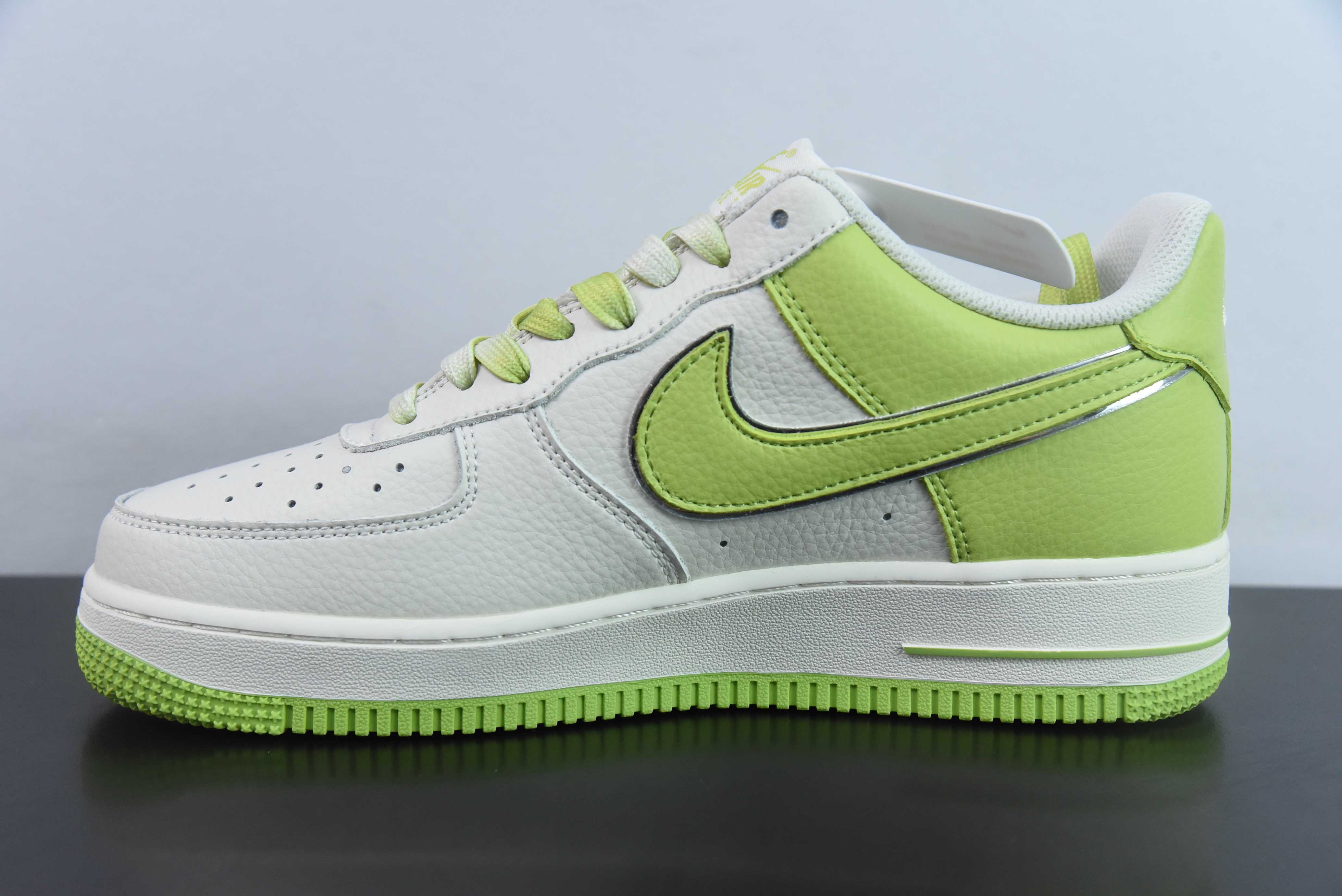 팻 조 x 엔케이 에어 포스 107 로우 베이지 그린 Ts 스몰 후크 에어 포스 1 로우 탑 캐주얼 보드 슈즈 아이템 번호: lO5636-222 사이즈: 36-44