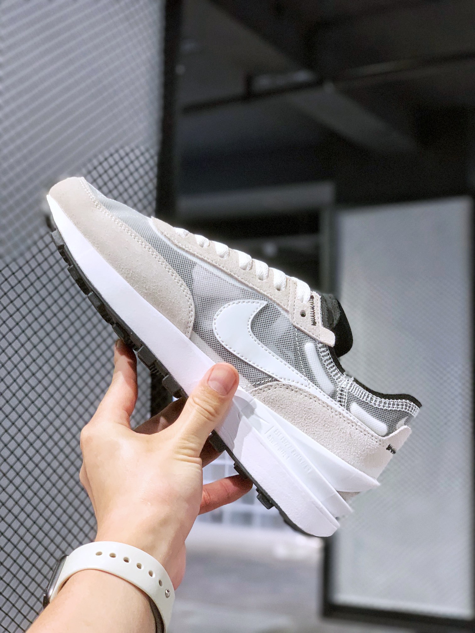 나이키 와플 원 와플 레트로 운동 캐주얼 신발 그레이 화이트 아이템: DA7995-100 사이즈: 36 36.5 37.5 38 38.5 39 40 40.5 41 42 42.5 43 44 44.5 45