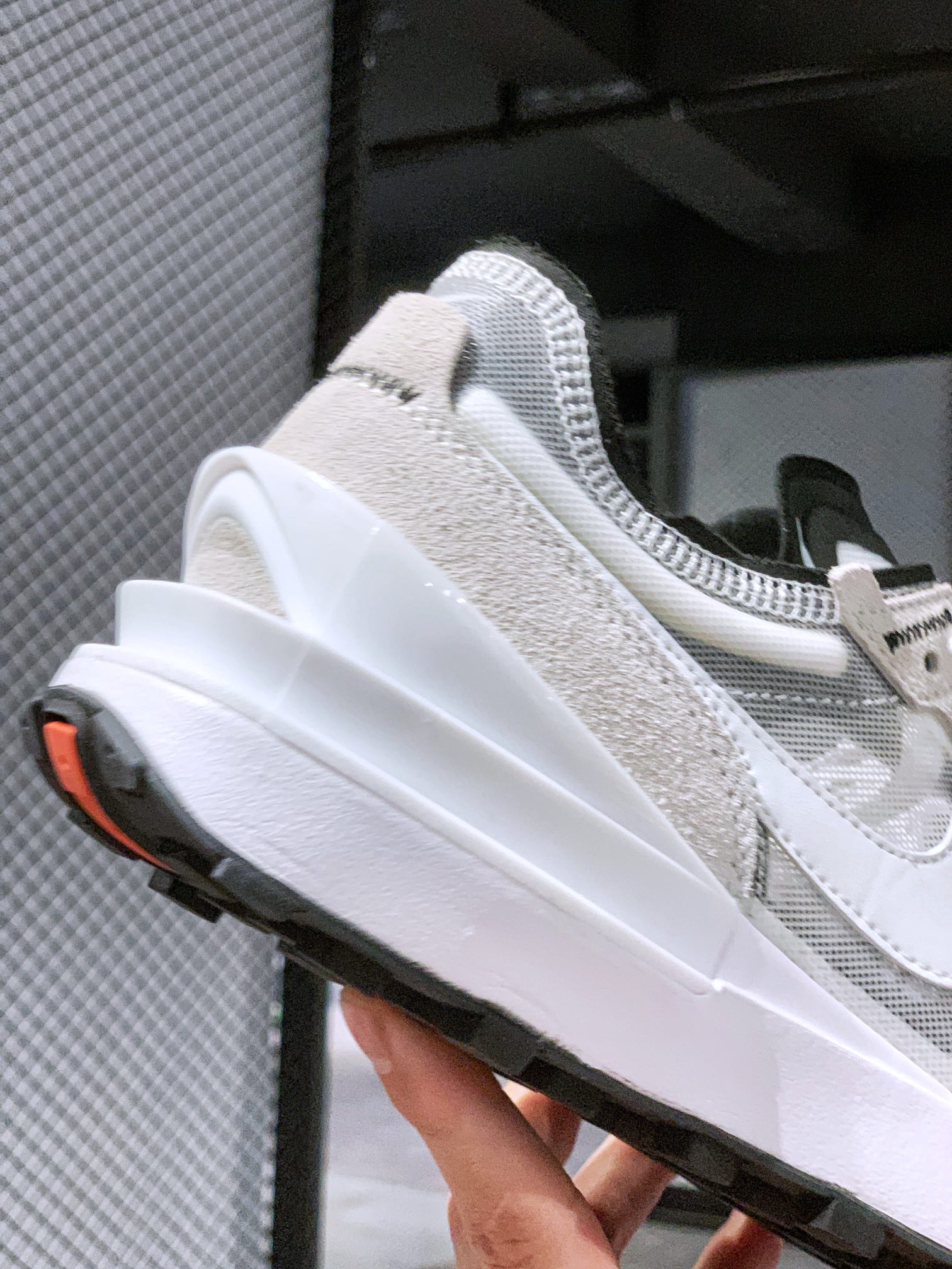 나이키 와플 원 와플 레트로 운동 캐주얼 신발 그레이 화이트 아이템: DA7995-100 사이즈: 36 36.5 37.5 38 38.5 39 40 40.5 41 42 42.5 43 44 44.5 45