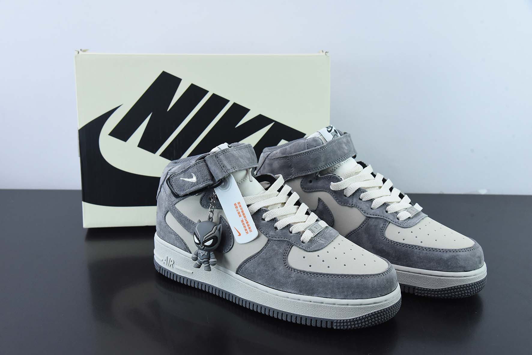 나이키 에어 포스 107 미드 코믹북 테마 블랙 팬서 에어 포스 원 3M 리플렉티브 미드 탑 캐주얼 보드 슈즈 CW2288-668 사이즈: 36-44