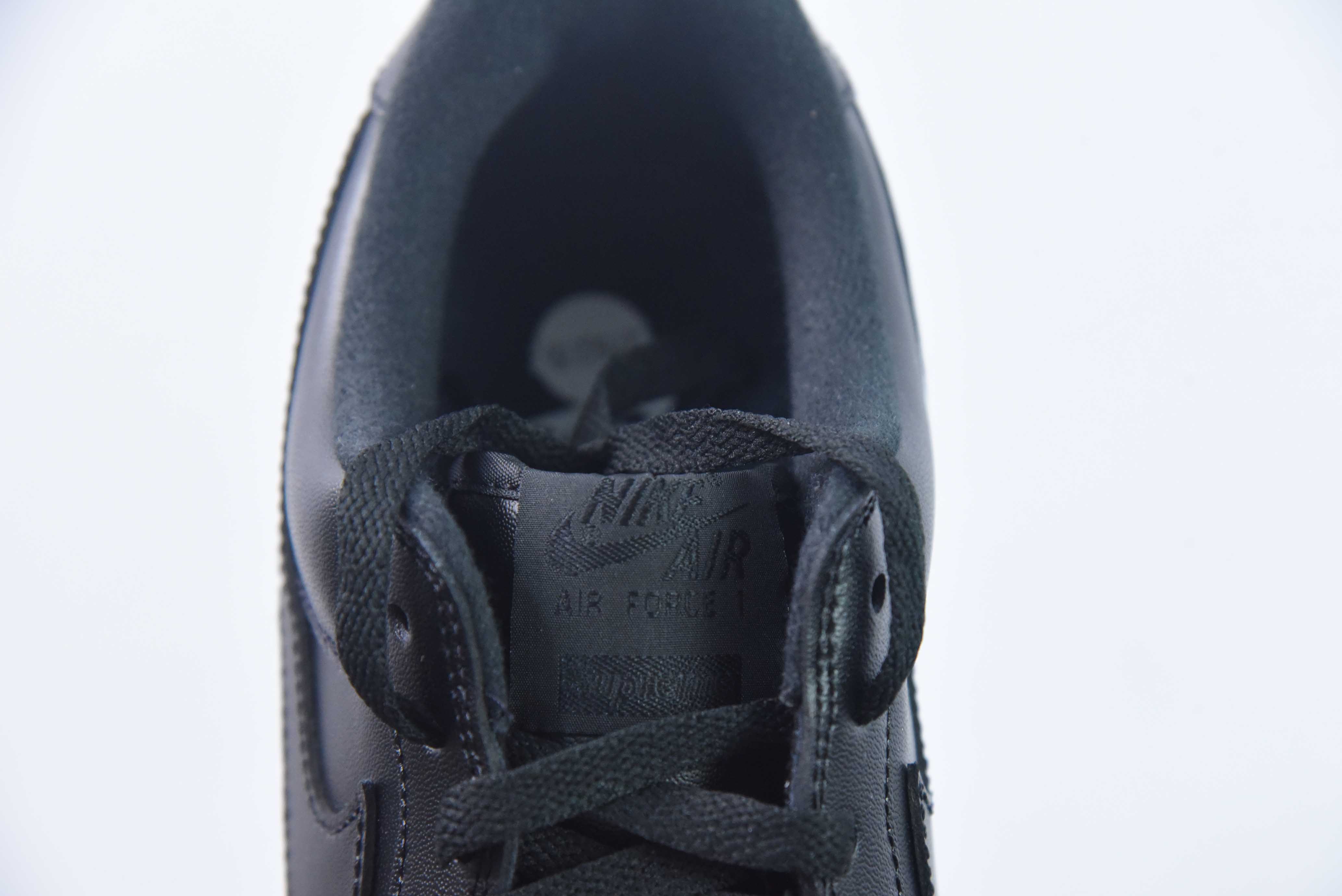 슈프림 x 나이키 에어 포스 1 로우 박스 로고 블랙 아이템: CU9225 001 사이즈: 35.5-47