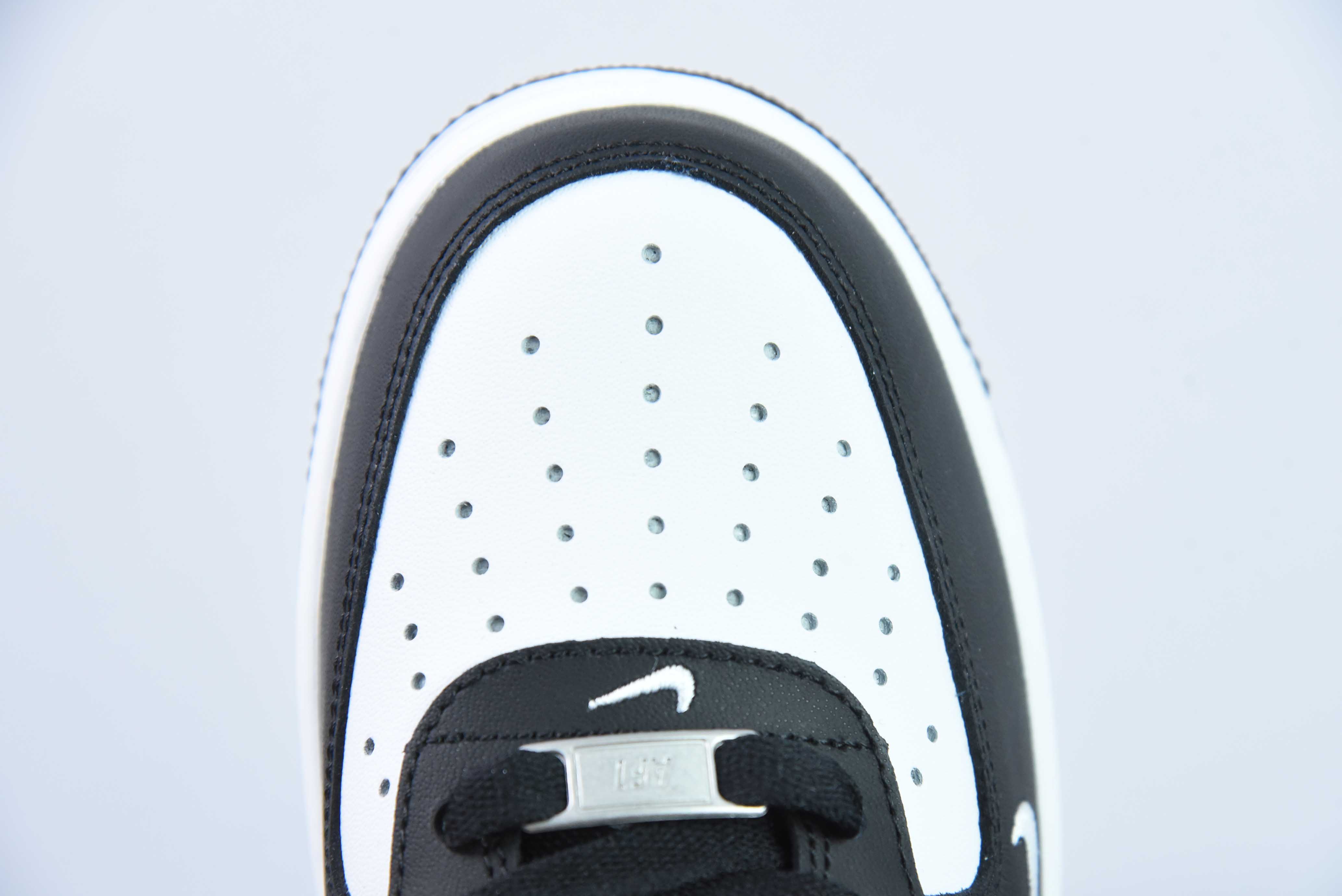 Nk 에어 포스 1 07 로우 에어 포스 1 로우탑 캐주얼 슈즈 아이템 번호: DV0788-002 사이즈: 36-44