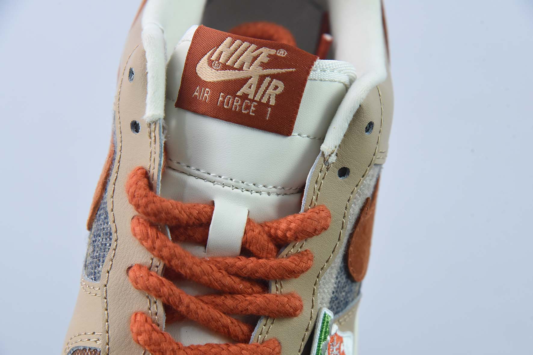 펜들턴 X 나이키 에어 포스 107 로우 에어 포스 원 시리즈 클래식 로우탑 다용도 캐주얼 트레이너 크리스마스 컬러 CW2288-686 사이즈: 36-44