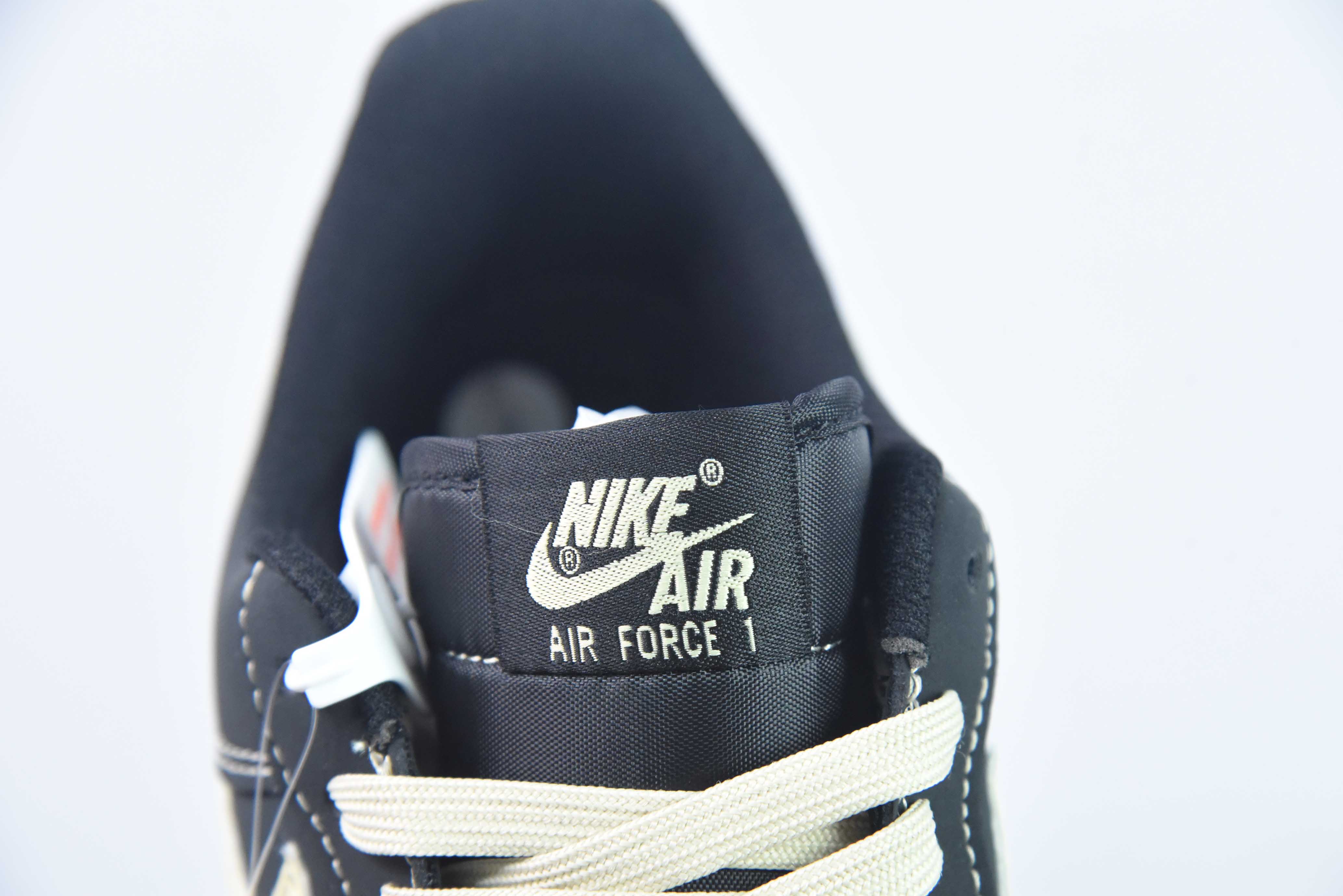 나이키 에어 포스 1 로우 블랙 스웨이드 에어 포스 1 로우 탑 캐주얼 슈즈 아이템: DQ8571-001 사이즈: 36-44