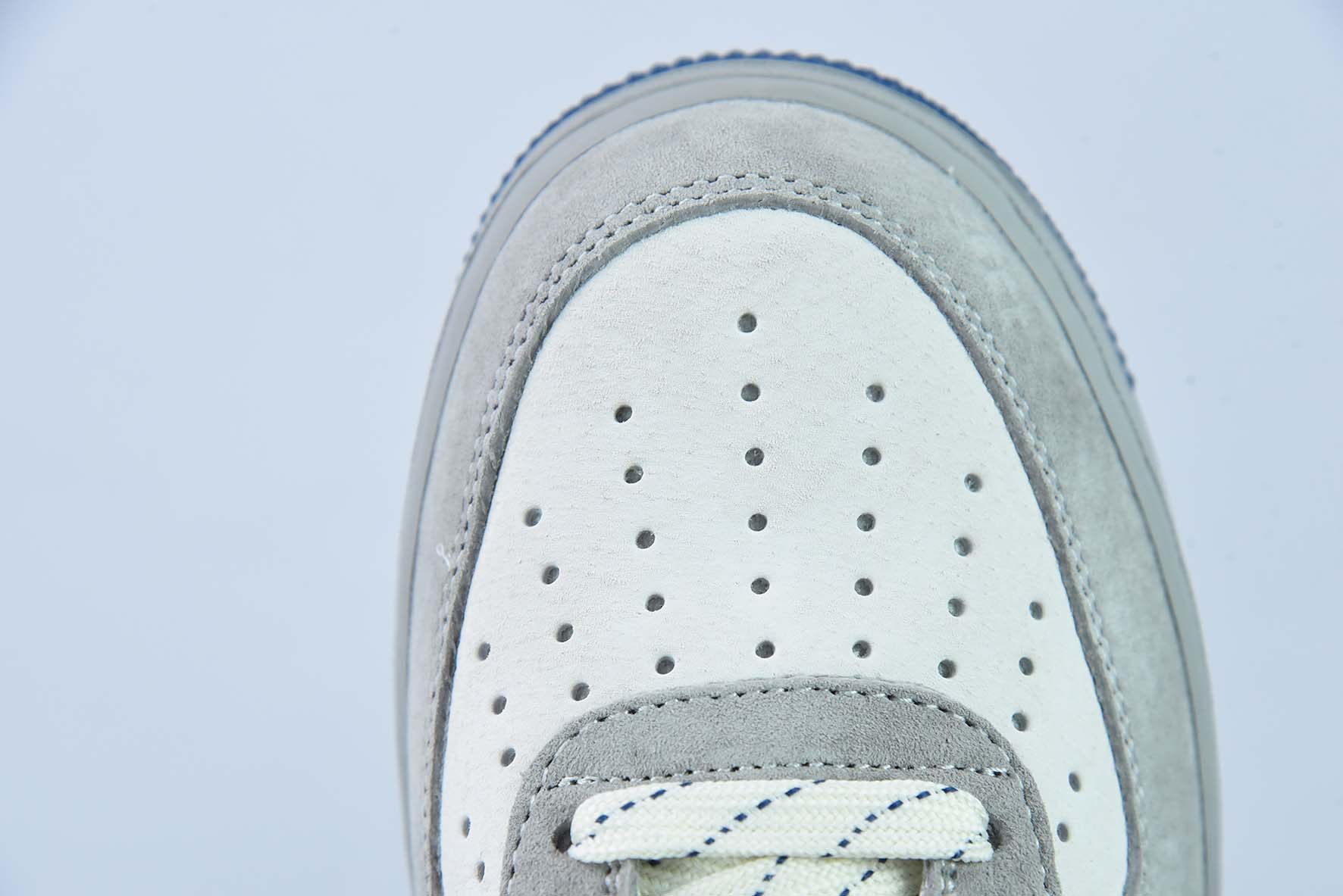 오토모 카츠히로 x 나이키 에어 포스 1 07 LV8 로우 아키라 에어 포스 1 스웨이드 다크 그레이 베이지 네이비 블루 DJ3966-133 사이즈: 36-44