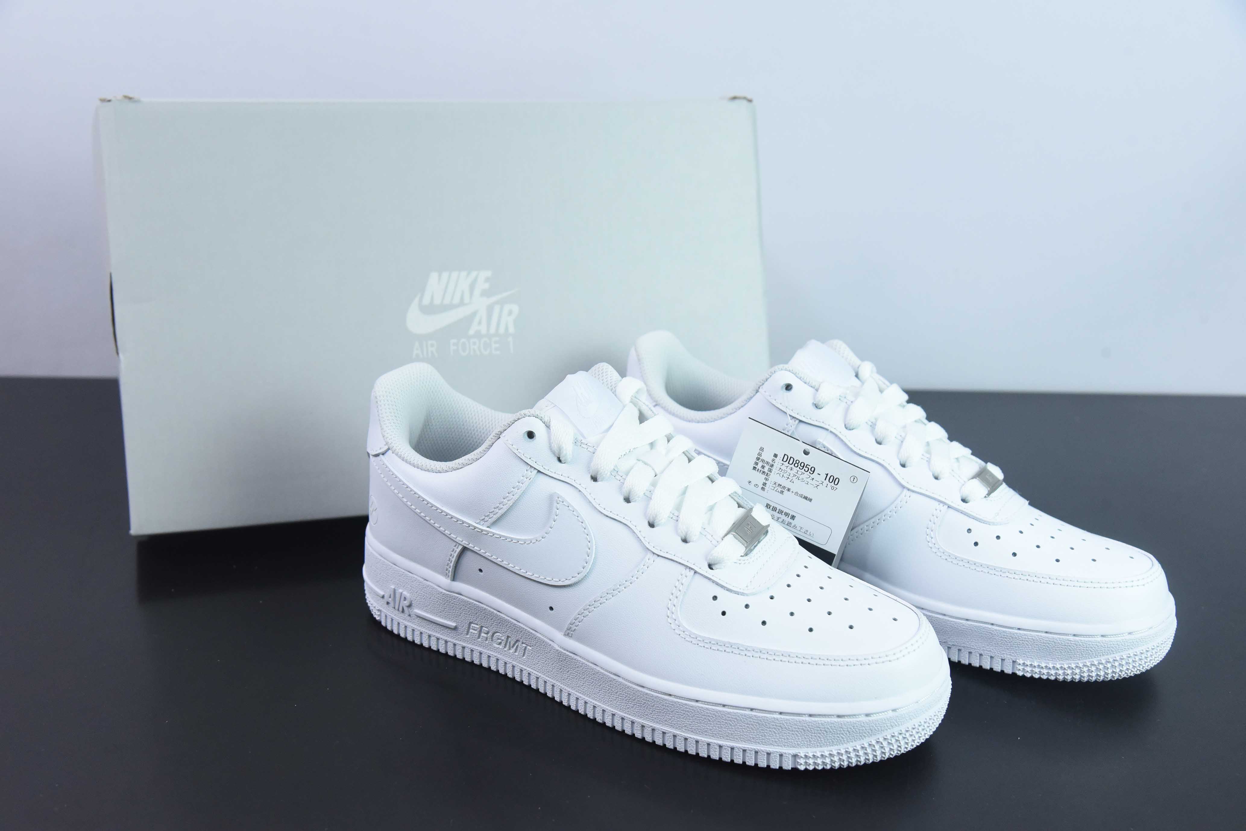 Nk 에어 포스 107 로우 공동 브랜드 라이트닝 에어 포스 1 로우탑 캐주얼 슈즈 아이템: DD8959-100 사이즈: 36-44