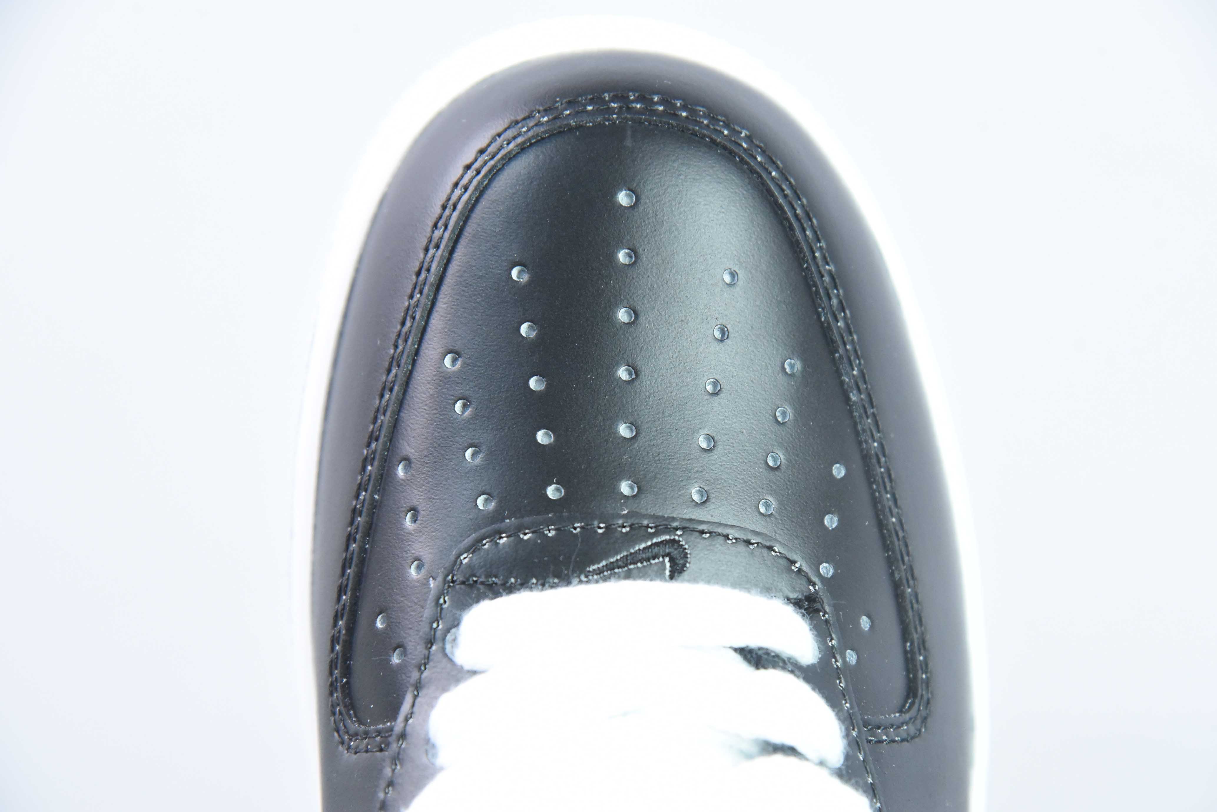 나이키 에어 포스 1 로우 07 x 피스미너스원 리틀 데이지 블랙 앤 옐로우 아이템: AQ3692 003 사이즈: 39-44