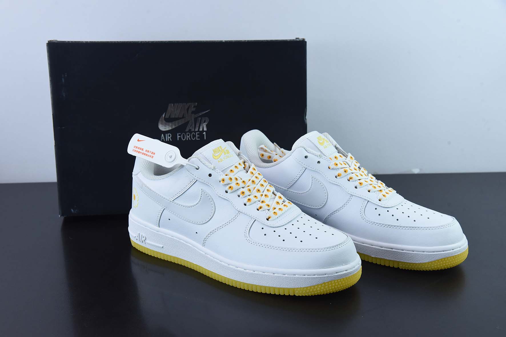 NK 에어 포스 1 로우 지드래곤 에어 포스 1 보드숏 권치렁 데이지 아이템: CR6566-098 사이즈: 36-44