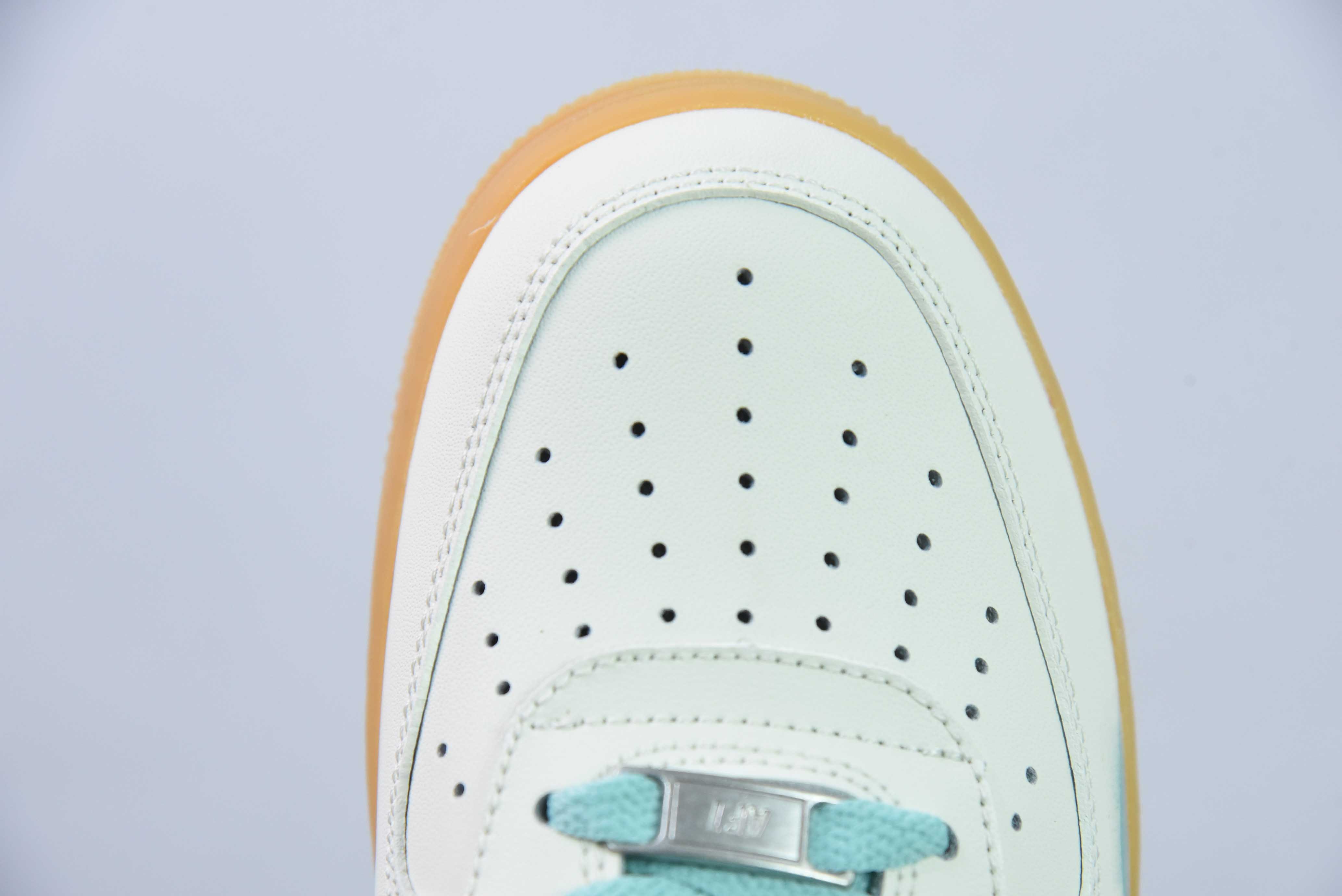 Nk 에어 포스 107 로우 그린 힐