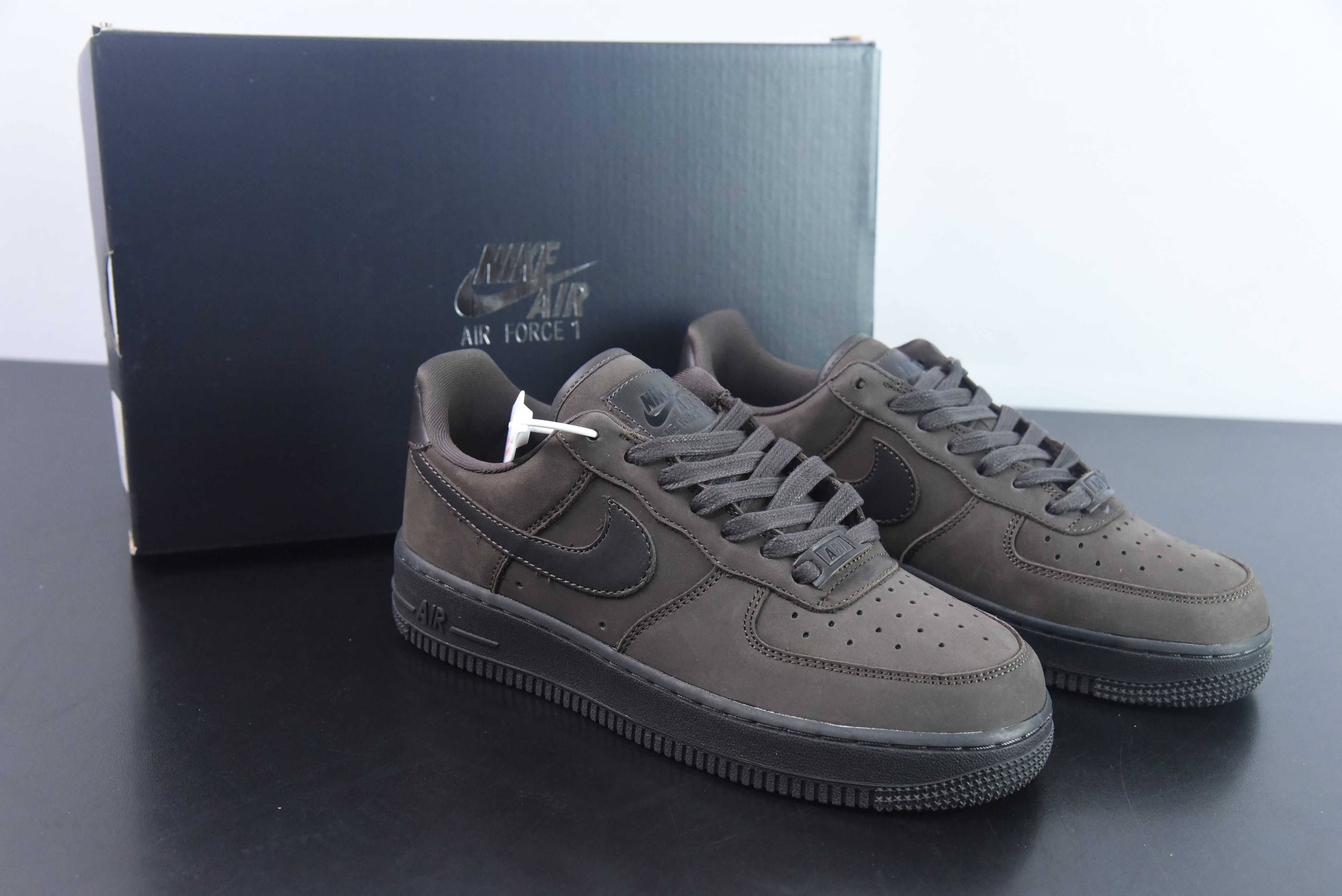 나이키 에어 포스 1 AF1 에어 포스 원/로우탑 블랙 브라운 블랙 커피 아이템 번호: DR9503-200 사이즈: 36-44