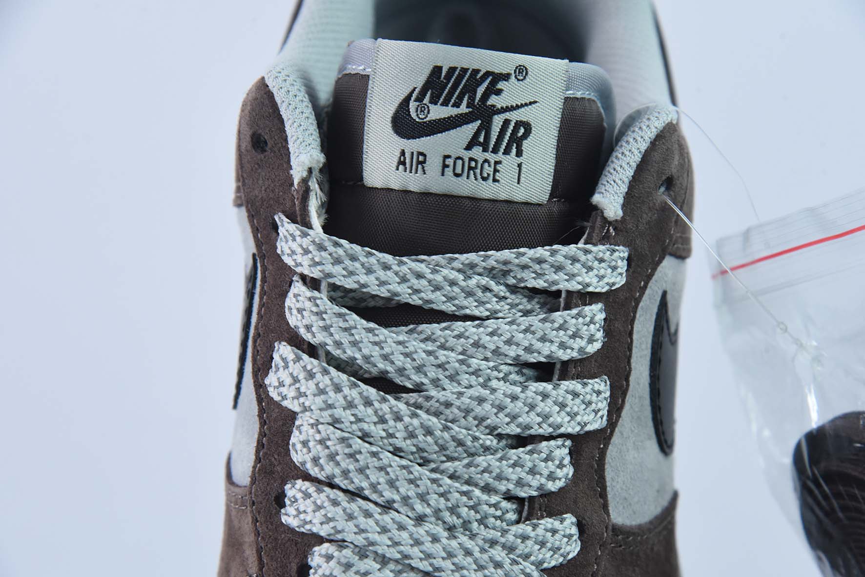 아키라 x 나이키 에어 포스 1 로우 07 모카 블랙 빅 스카이 스타 컬러 에어 포스 1 로우탑 캐주얼 운동화 아이템: DC3366-323 사이즈: 36-44