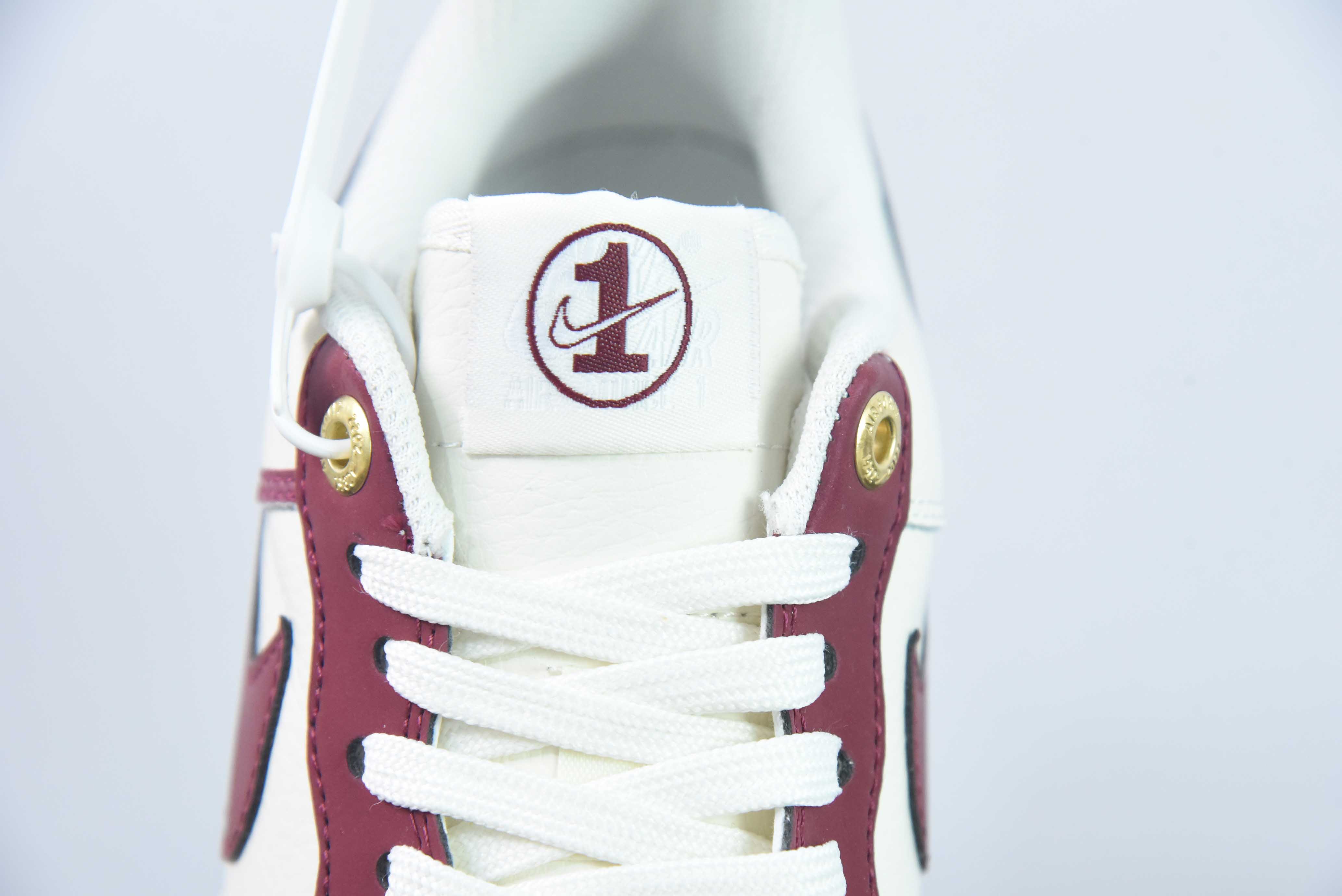 나이키 에어 포스 107 로우 컬리지 스타일 에어 포스 1 로우탑 캐주얼 신발 아이템: DQ7582-103 사이즈: 36-44