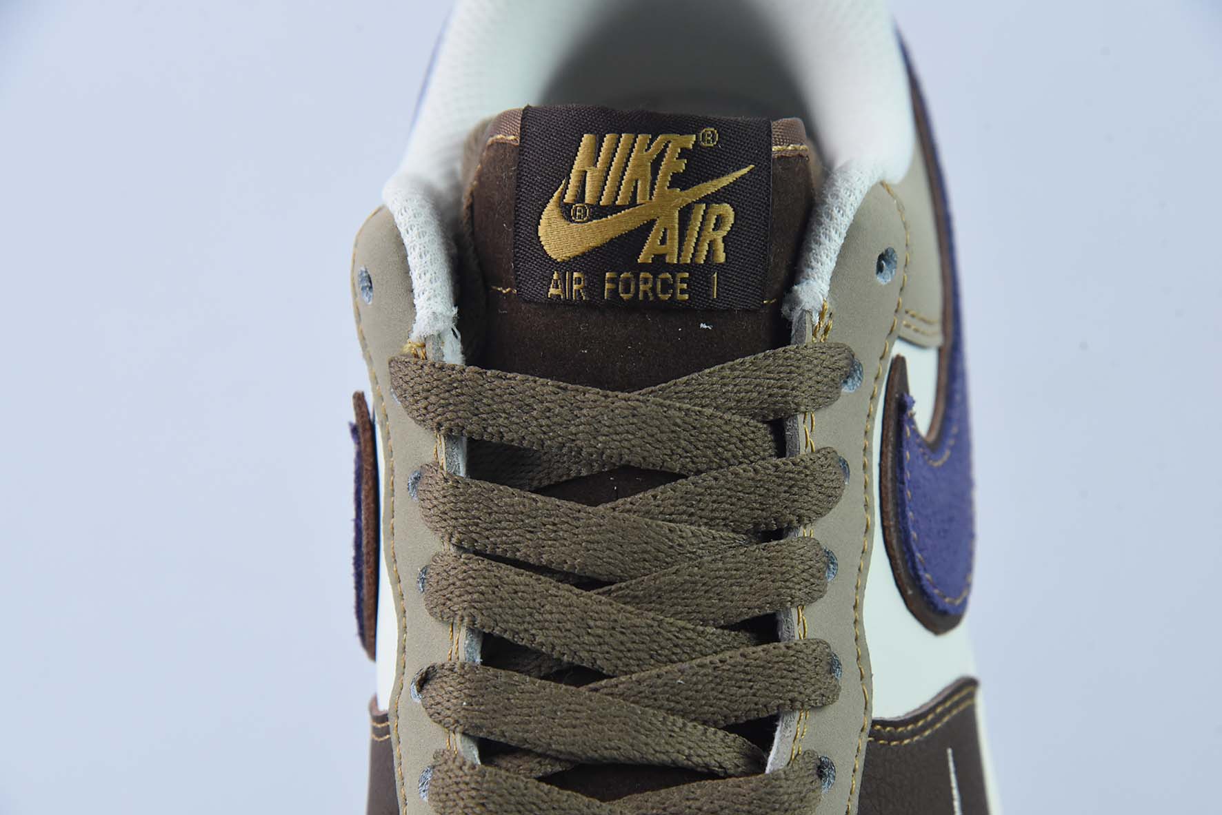 나이키 에어 포스 107 로우 체스트넛 퍼플 체스트넛 퍼플 에어 포스 1 로우 캐주얼 보드쇼츠 상품 번호: LJ8822-111 사이즈: 36-44