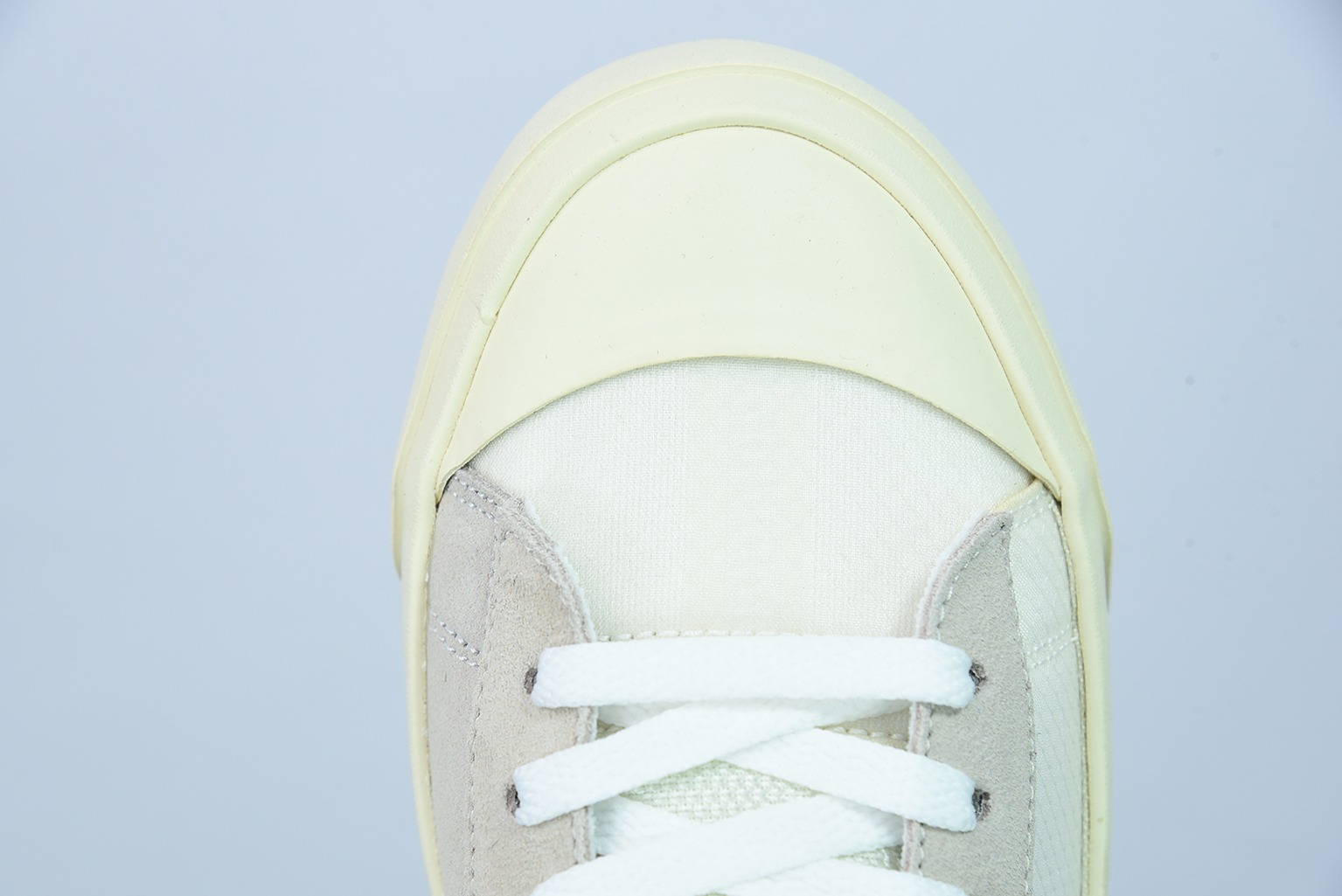 0M0B5 오프화이트 x 나이키 블레이저 미드 1세대 화이트 블랙 아이템: AA3832 100 시즈: 36-46