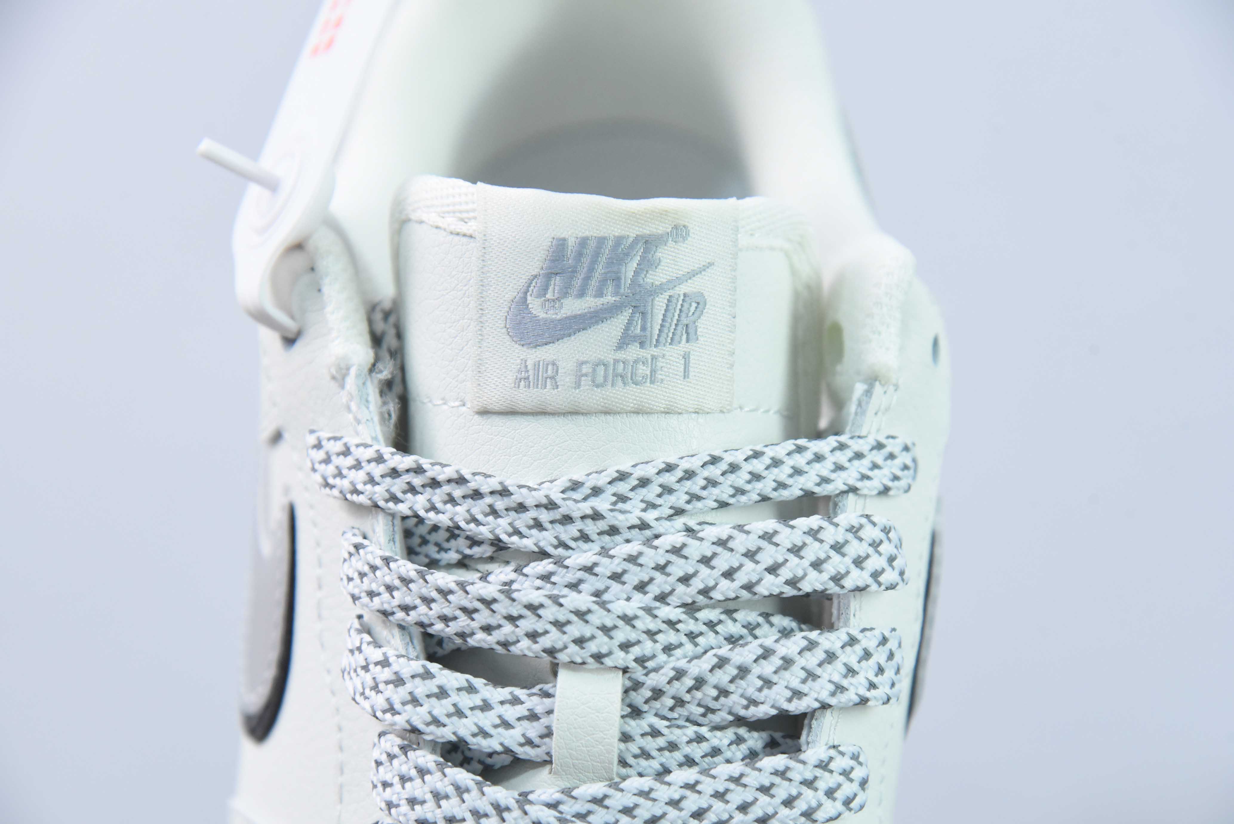 Nk 에어 포스 107 로우 공동 브랜드 커스텀 에어 포스 1 로우 탑 캐주얼 보드 슈즈 아이템: AC-639822 사이즈: 36-44