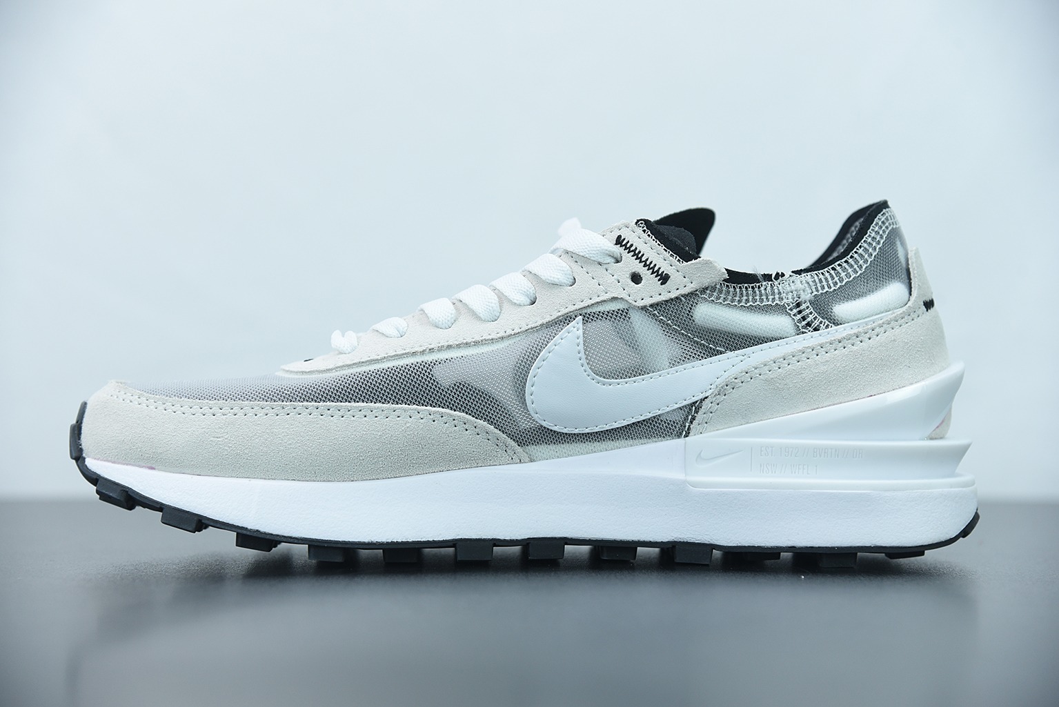 NK 와플 원 서밋 화이트 메쉬 통기성 캐주얼 러닝화 화이트 그레이 아이템: DA7995-100 사이즈: 36-44